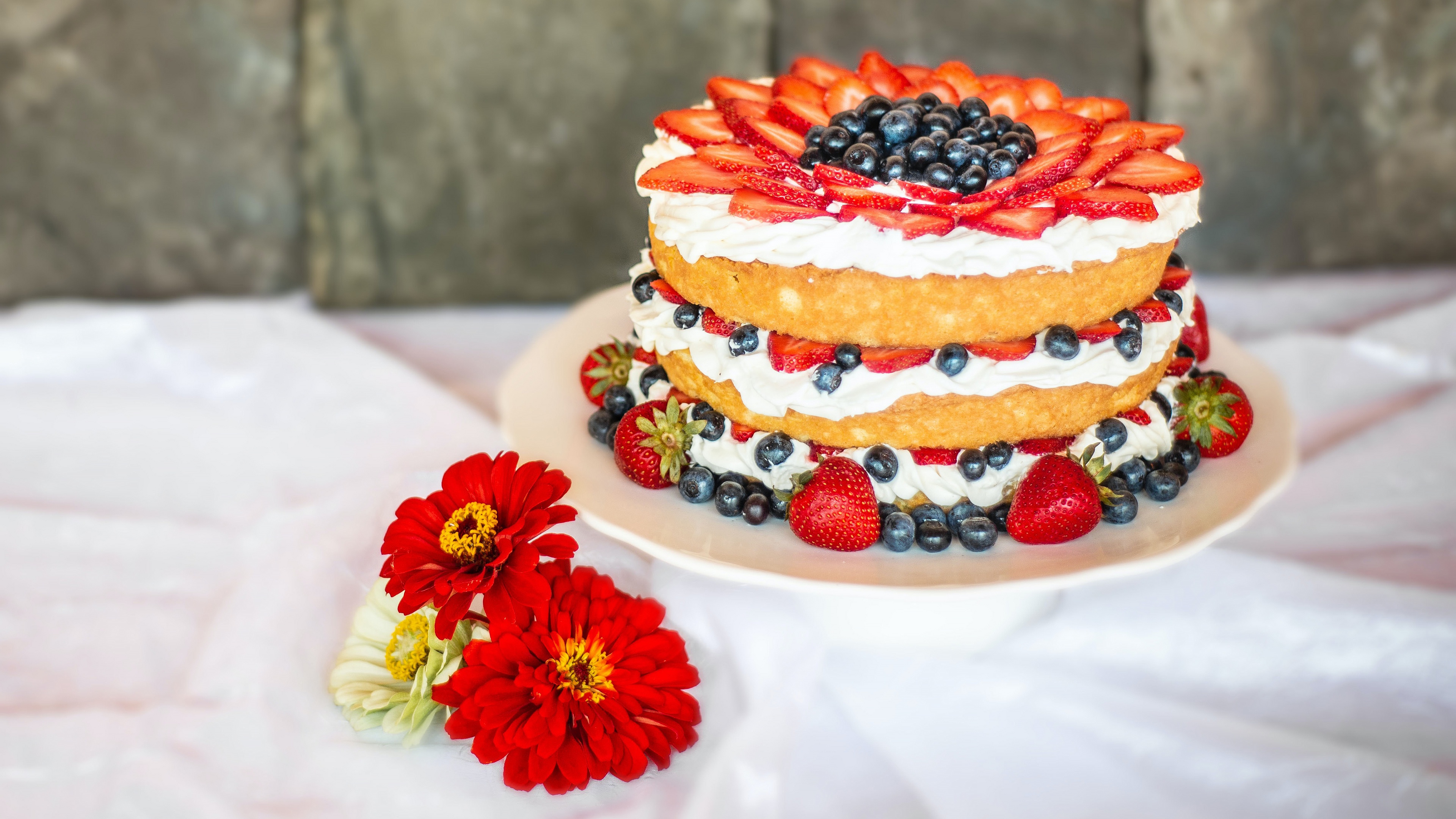 Download mobile wallpaper Food, Strawberry, Blueberry, Flower, Cake, Berry for free.