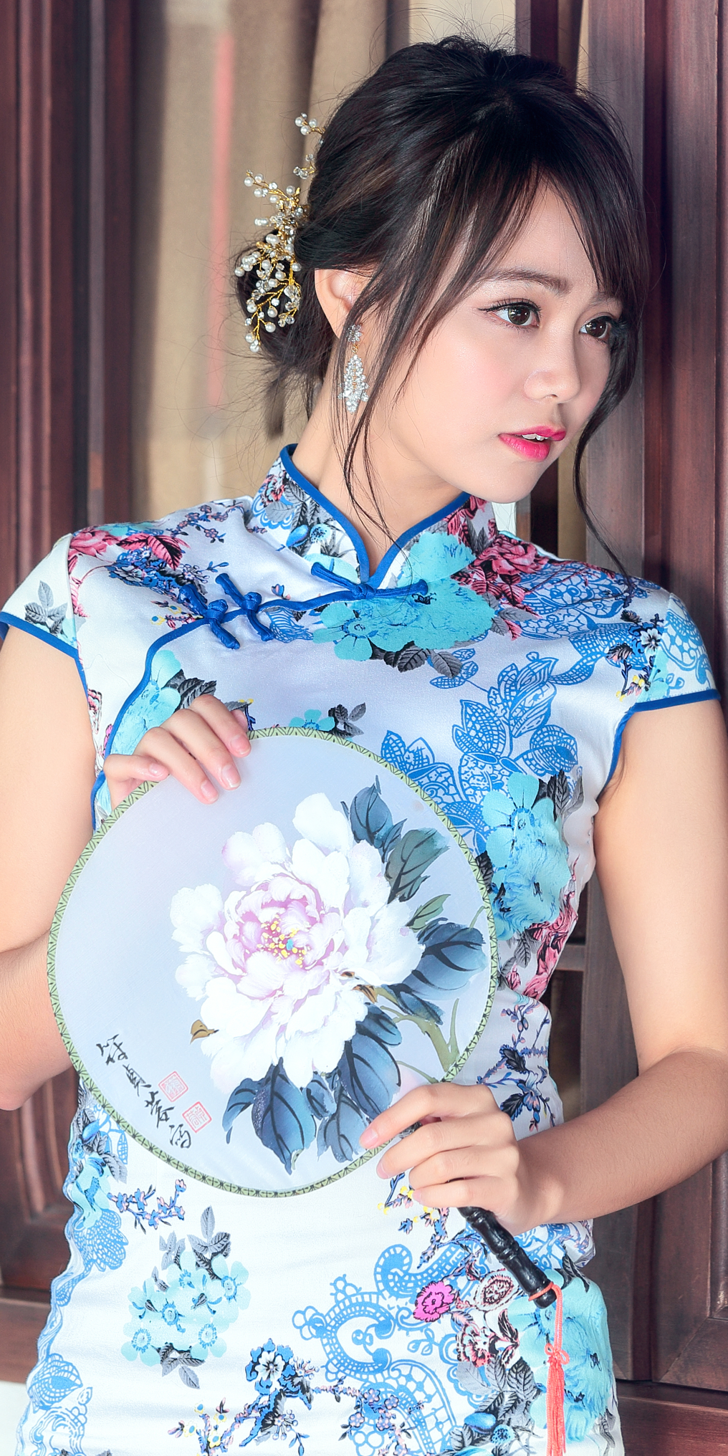 Download mobile wallpaper Kimono, Brunette, Model, Women, Asian, Brown Eyes, Lipstick for free.