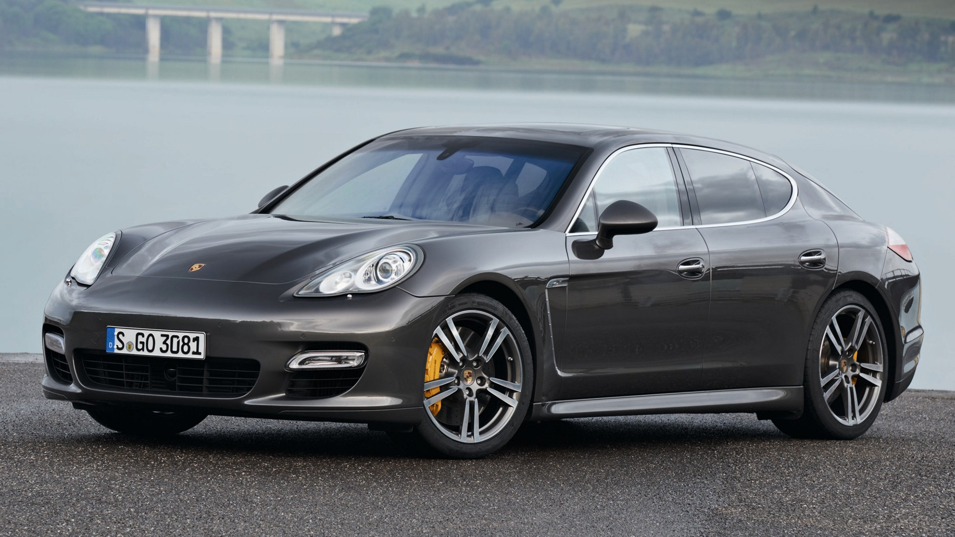 Download mobile wallpaper Porsche, Car, Vehicles, Grand Tourer, Gray Car, Porsche Panamera Turbo S for free.