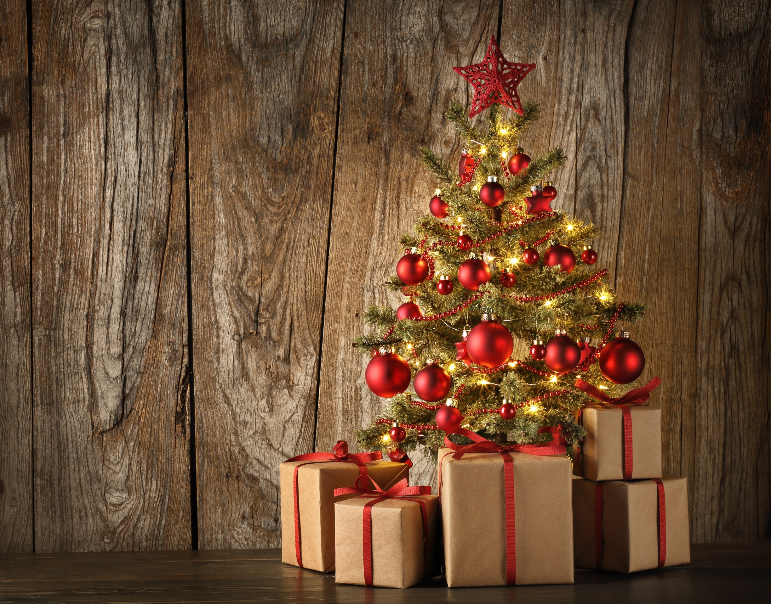 Download mobile wallpaper Wood, Christmas, Holiday, Gift, Christmas Tree for free.