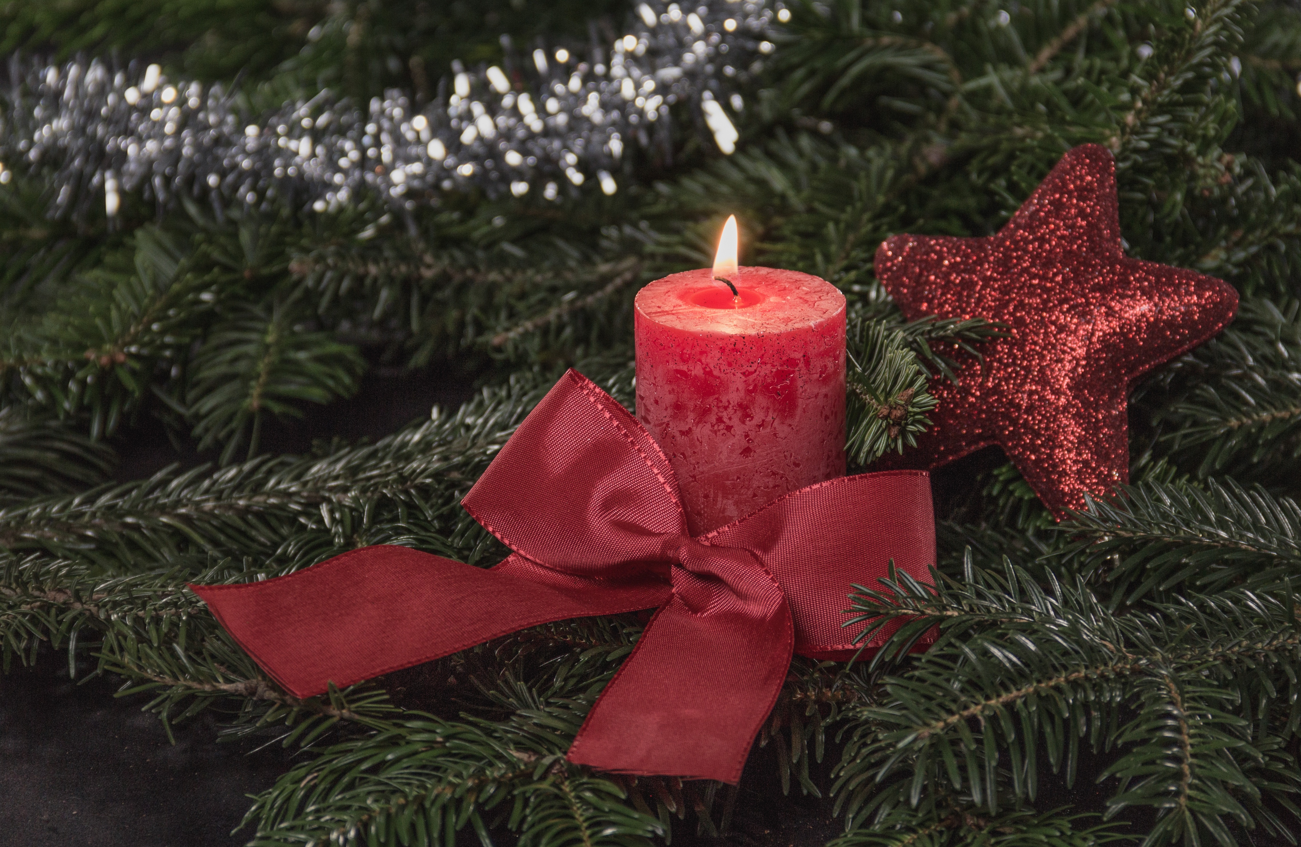 Laden Sie das Feiertage, Weihnachten, Weihnachtsschmuck, Kerze, Schleife, Stern-Bild kostenlos auf Ihren PC-Desktop herunter