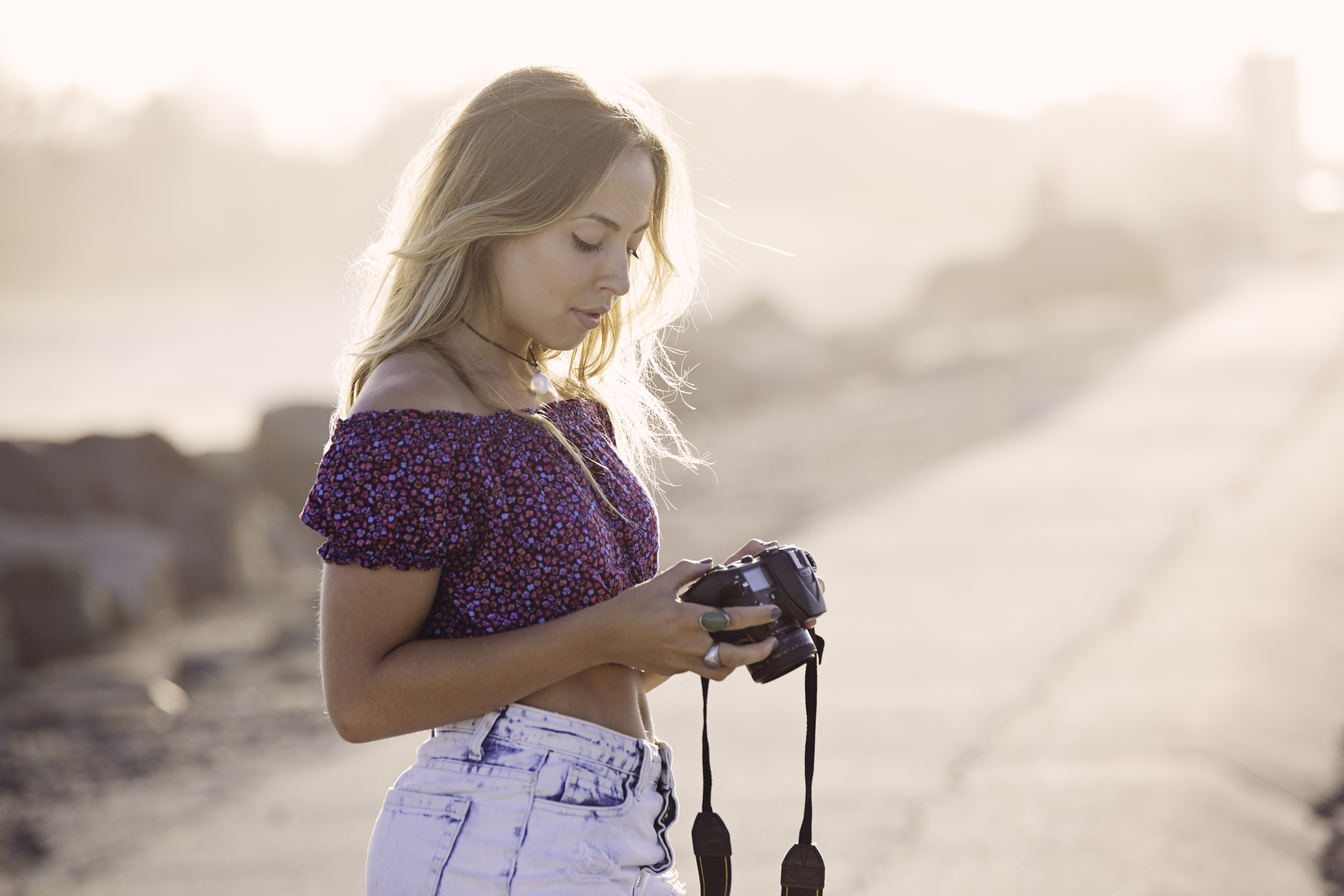 Download mobile wallpaper Mood, Camera, Blonde, Model, Women, Depth Of Field for free.