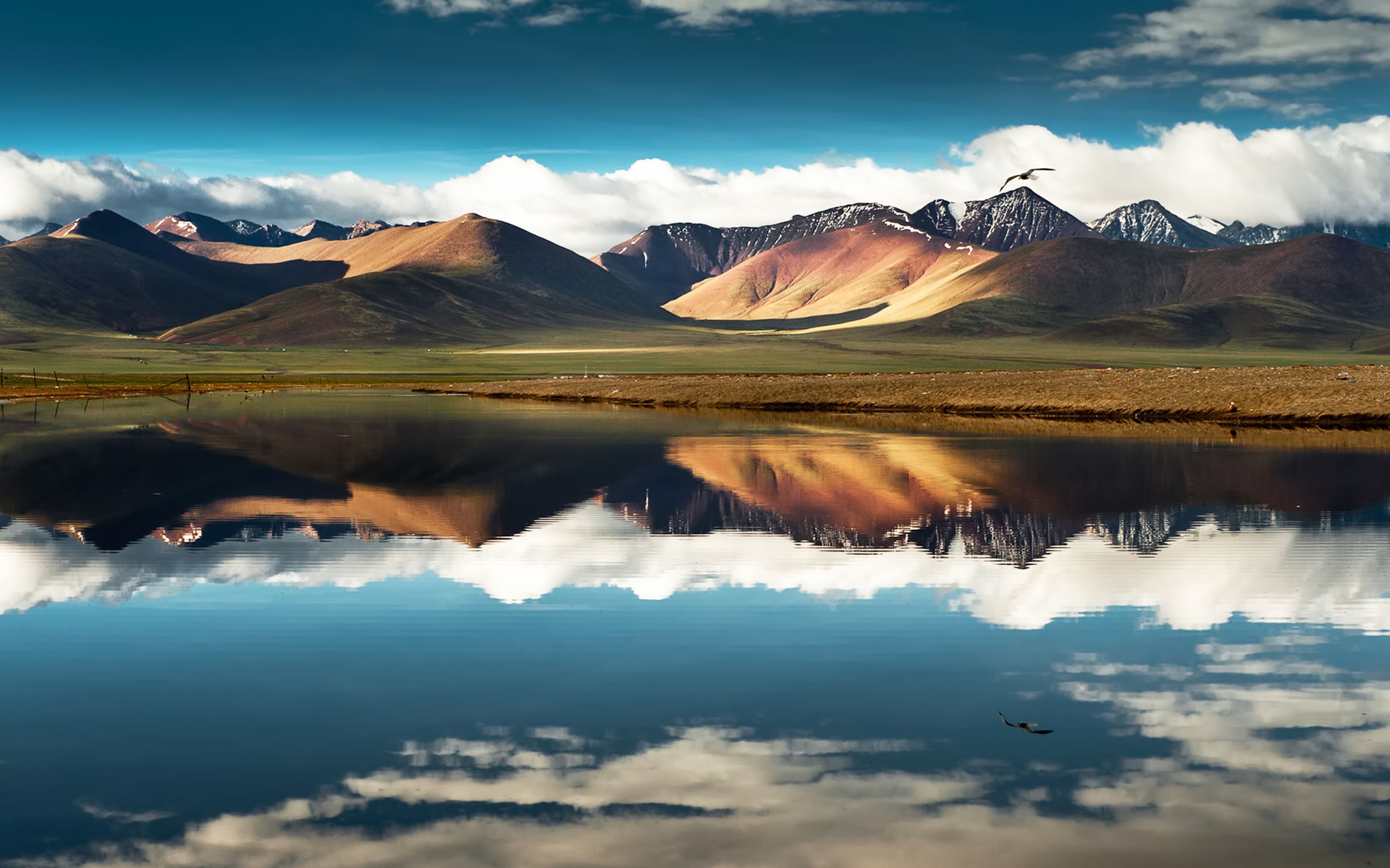 Free download wallpaper Reflection, Earth on your PC desktop