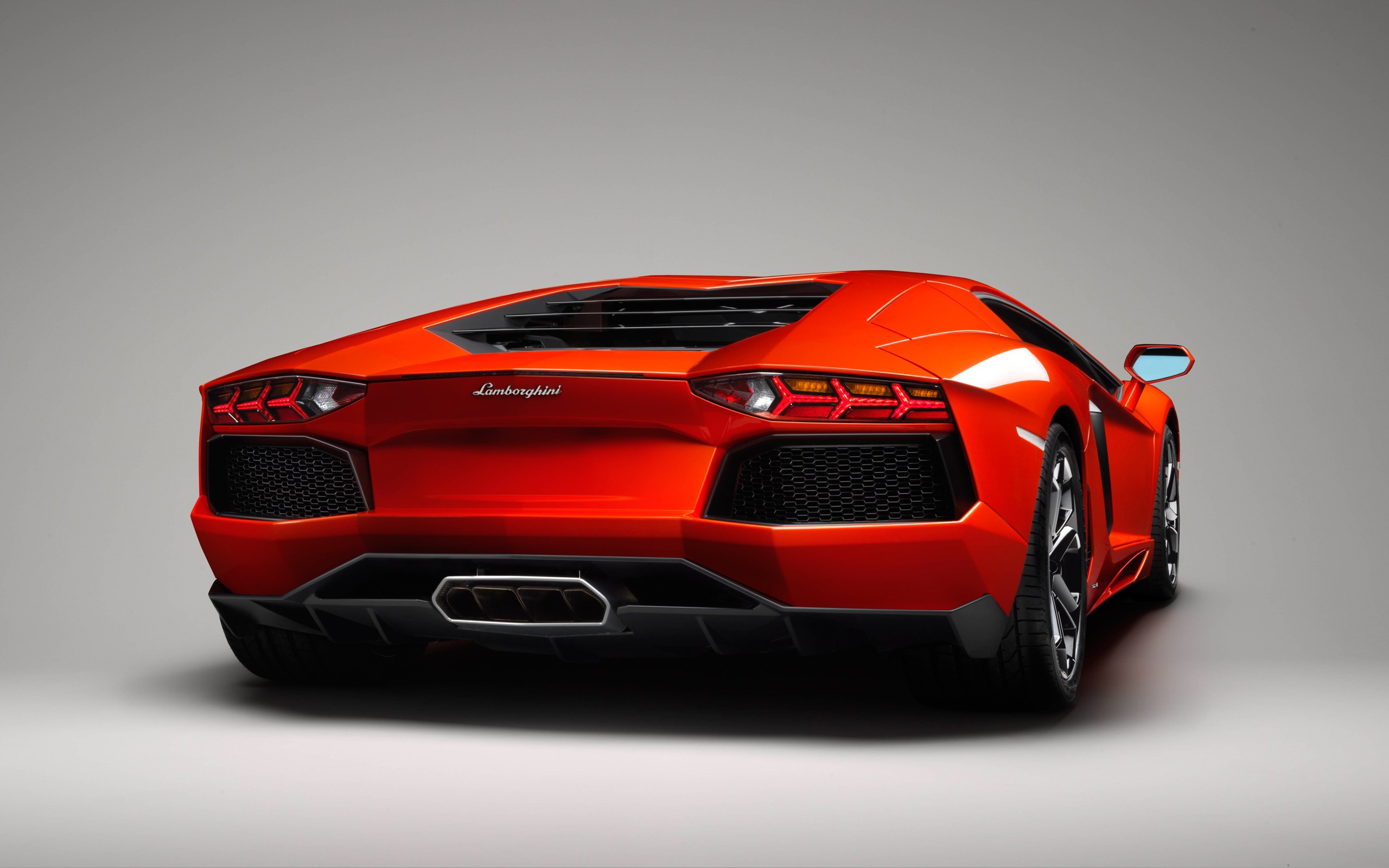 Download mobile wallpaper Lamborghini Aventador, Lamborghini, Vehicles for free.