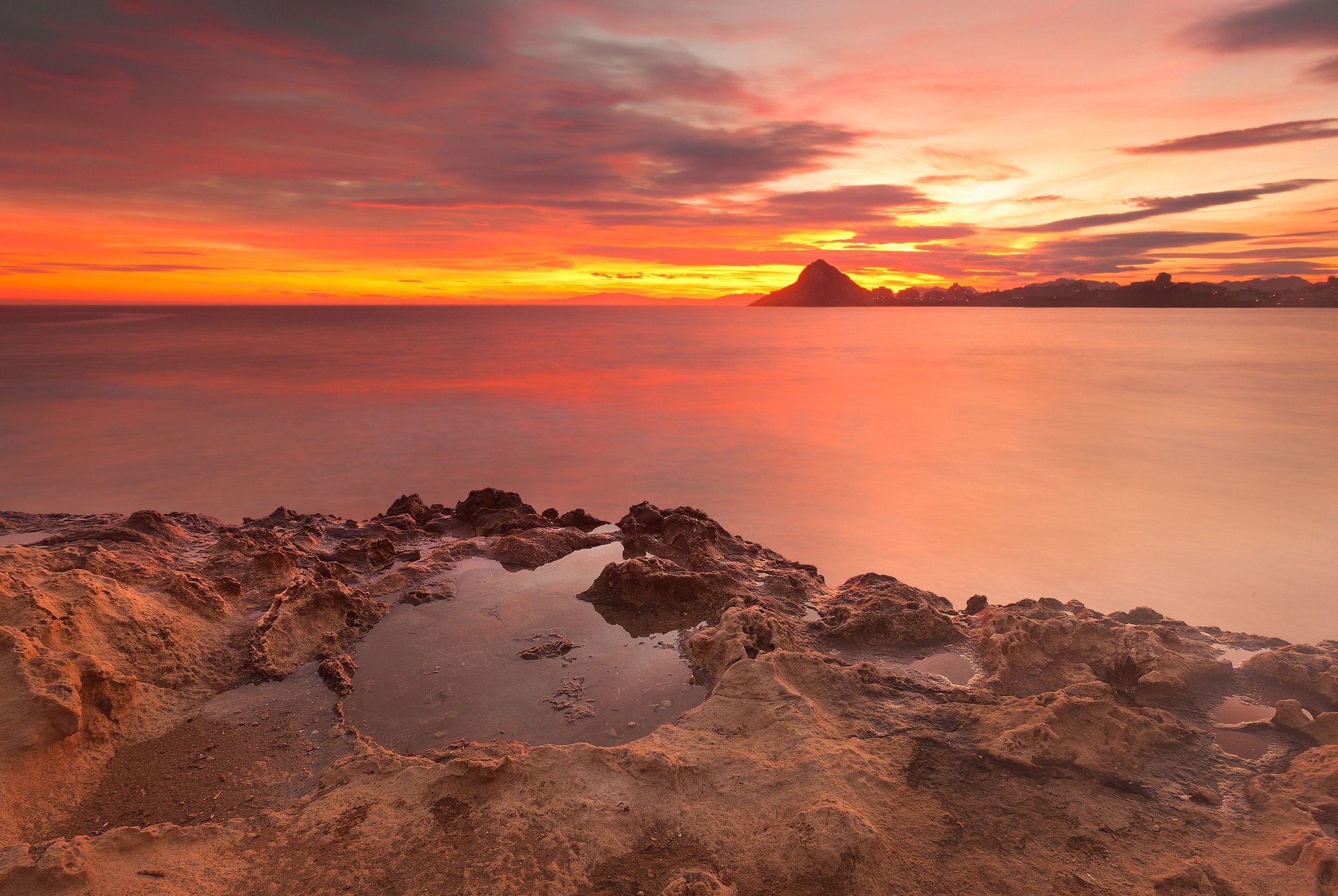 Téléchargez gratuitement l'image Coucher De Soleil, Mer, Nuage, Espagne, Terre/nature sur le bureau de votre PC
