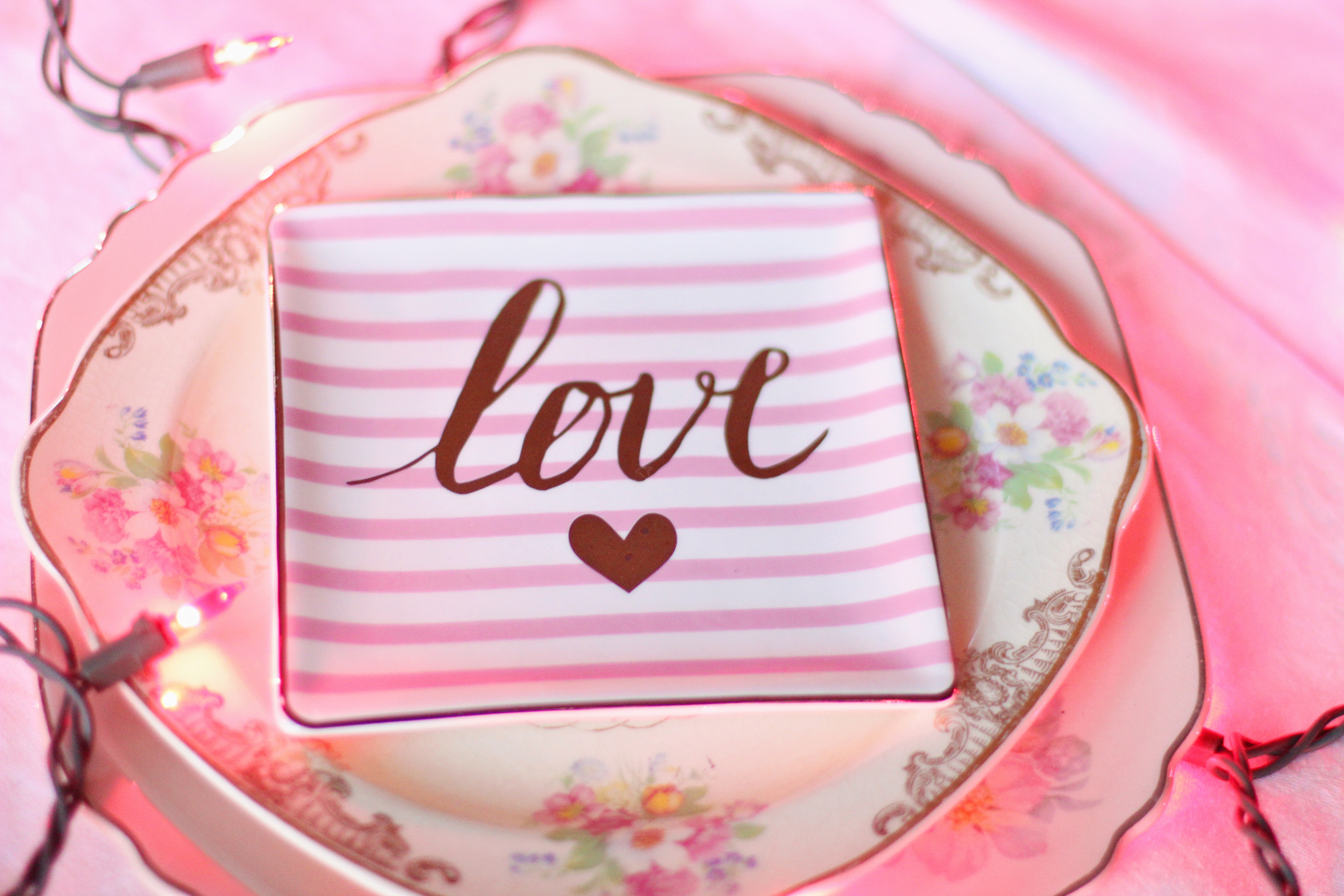 Download mobile wallpaper Plate, Inscription, Pink, Words, Heart, Love for free.