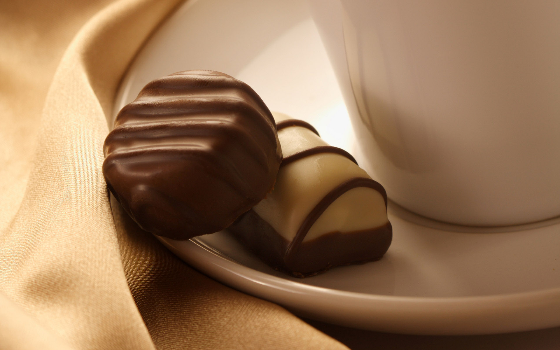 Free download wallpaper Food, Chocolate on your PC desktop