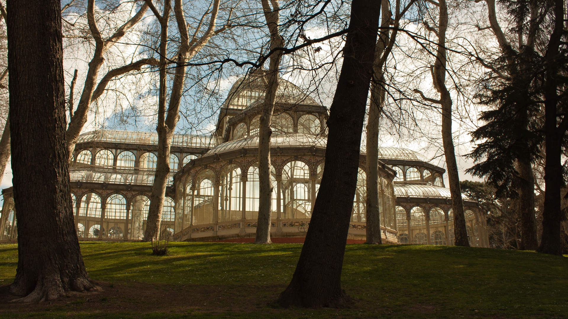 Laden Sie das Menschengemacht, Palacio De Cristal-Bild kostenlos auf Ihren PC-Desktop herunter