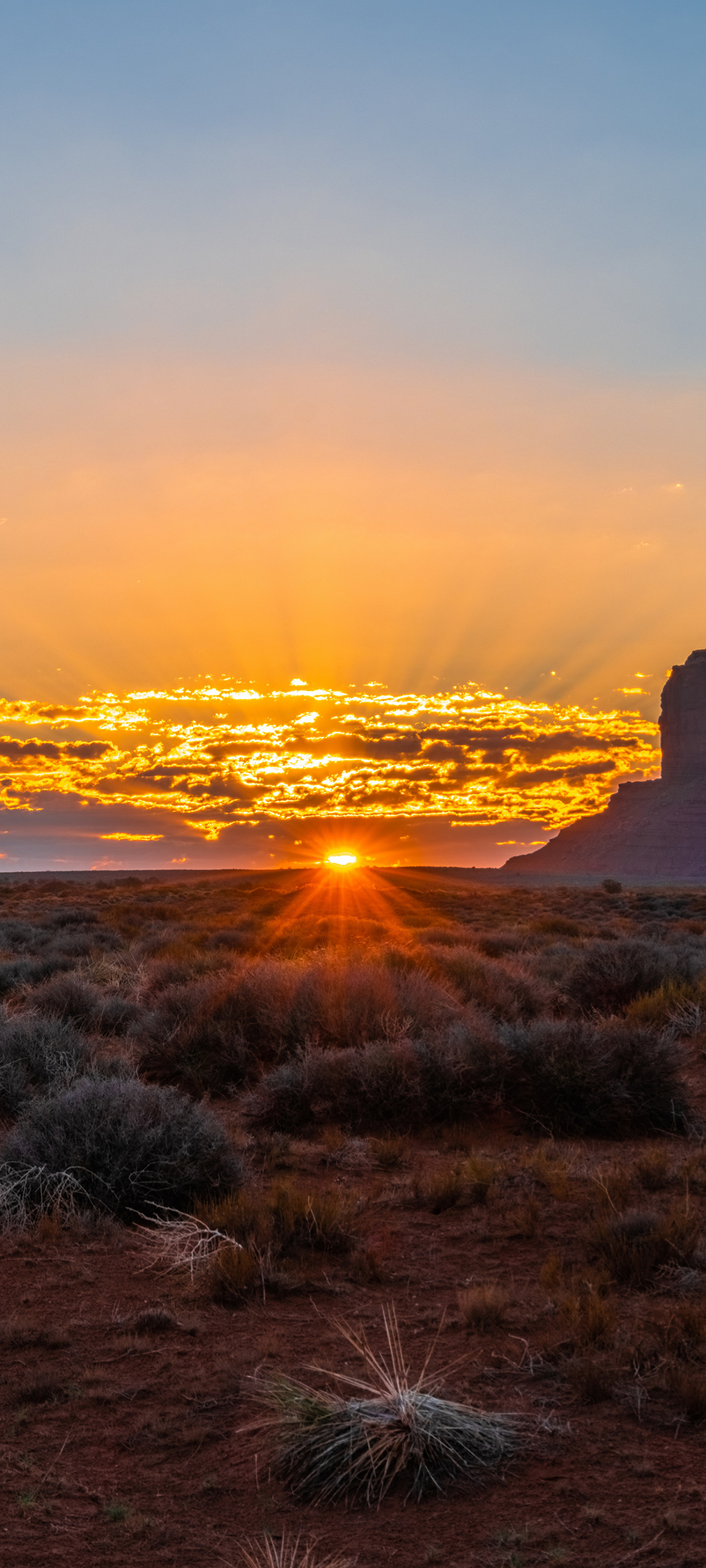 Download mobile wallpaper Desert, Sunrise, Earth, Monument Valley for free.