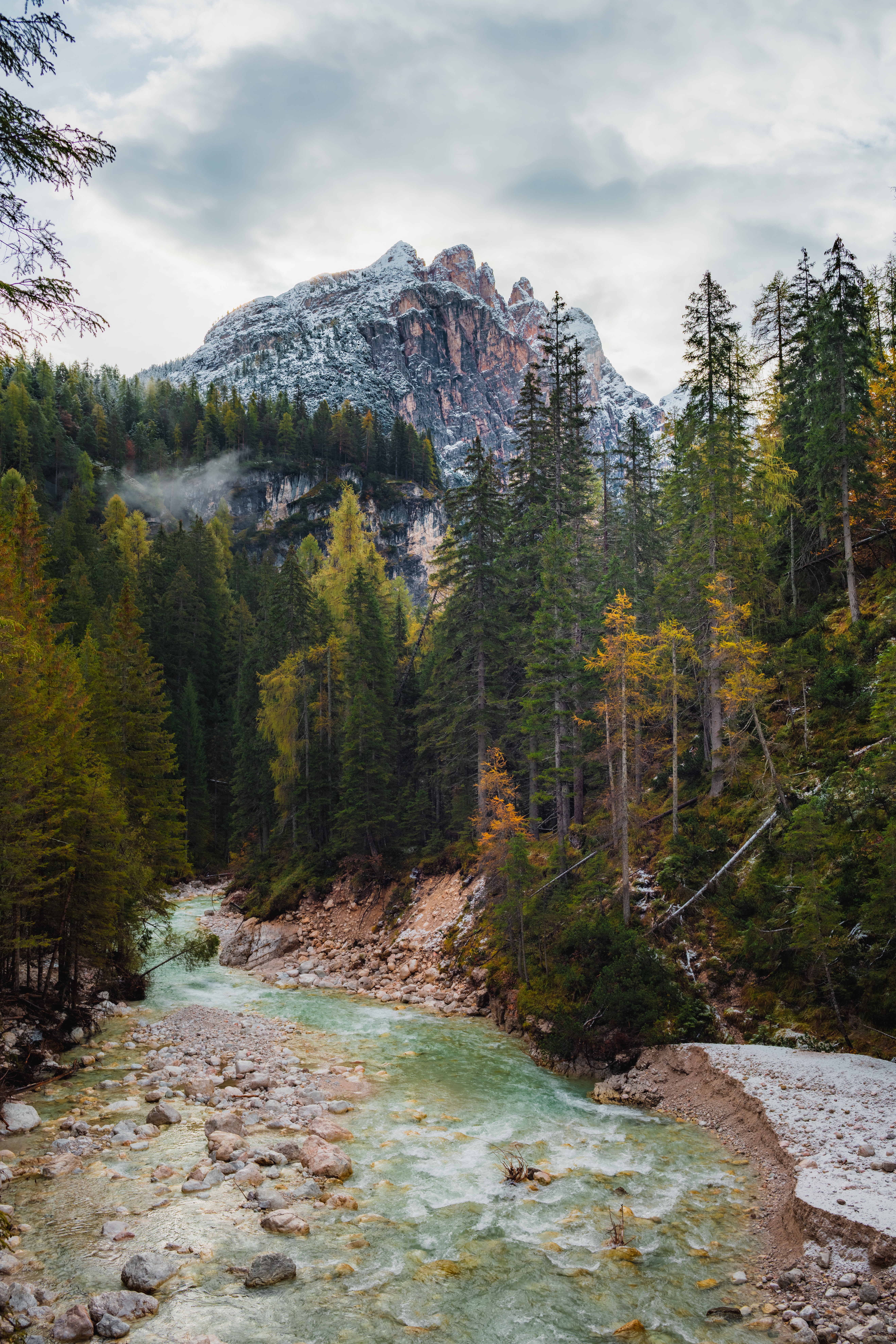Laden Sie das Natur, Berg, Bäume, Landschaft, Flüsse-Bild kostenlos auf Ihren PC-Desktop herunter