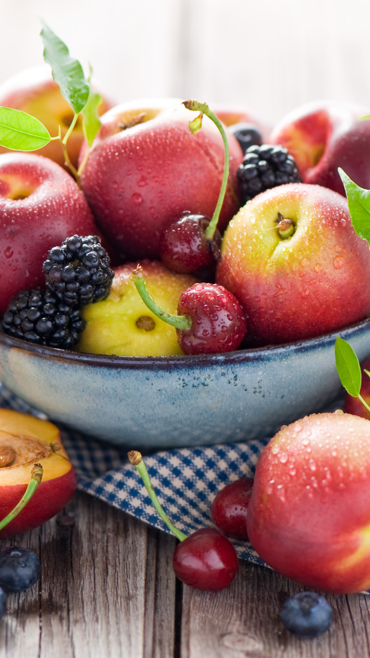 無料モバイル壁紙フルーツ, チェリー, ブルーベリー, 桃, 静物, ブラックベリー, ベリー, 果物, 食べ物をダウンロードします。