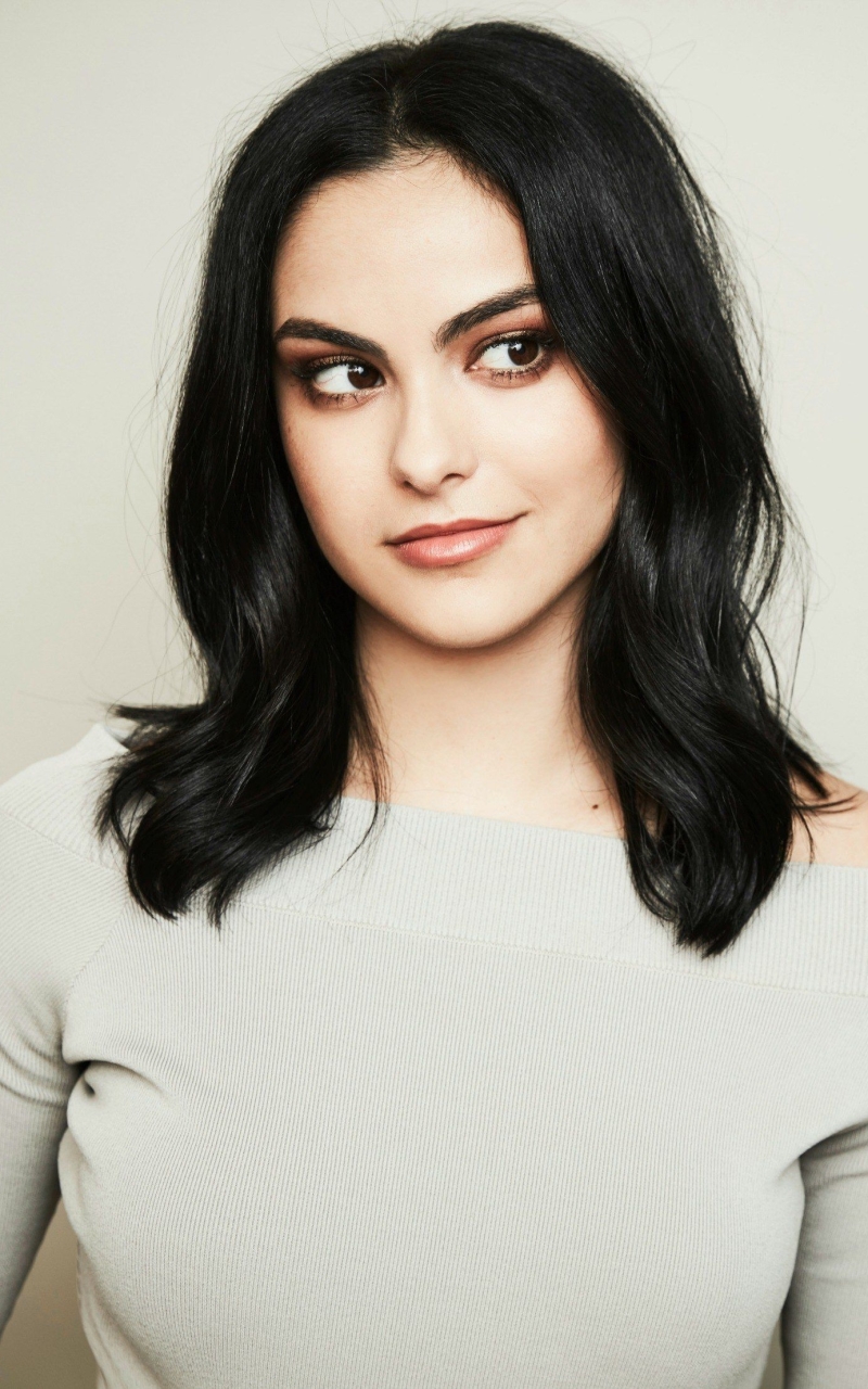 Download mobile wallpaper Celebrity, Brown Eyes, Actress, Brazilian, Camila Mendes for free.