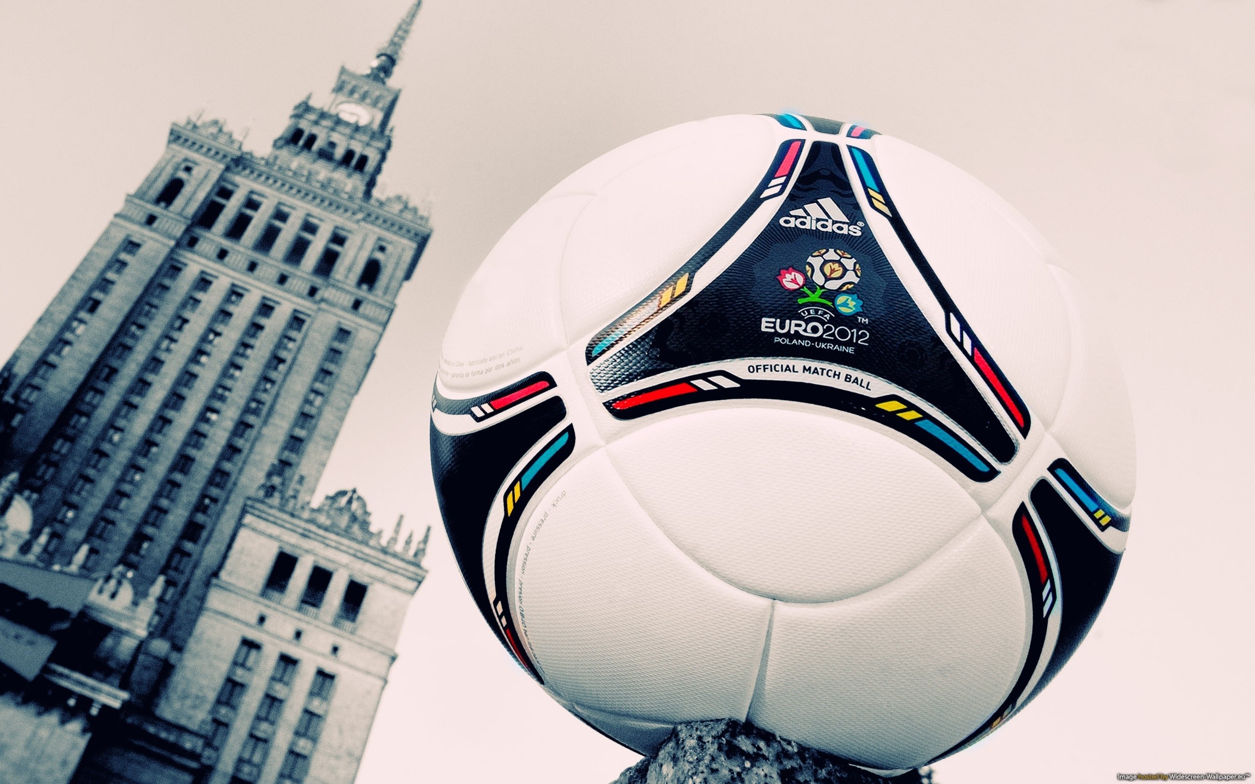 Die besten Uefa Euro 2012-Hintergründe für den Telefonbildschirm