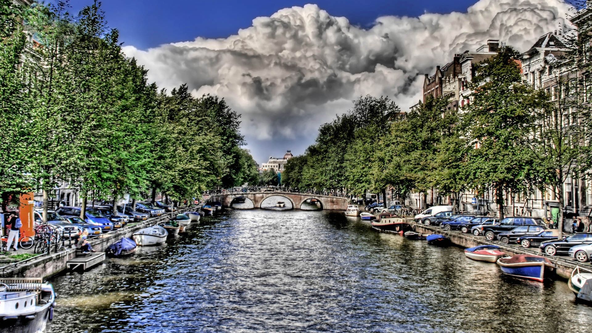 Free download wallpaper Cities, Rivers, Sky, Clouds, Ripples, Ripple, Bridge, Boats, Hdr on your PC desktop
