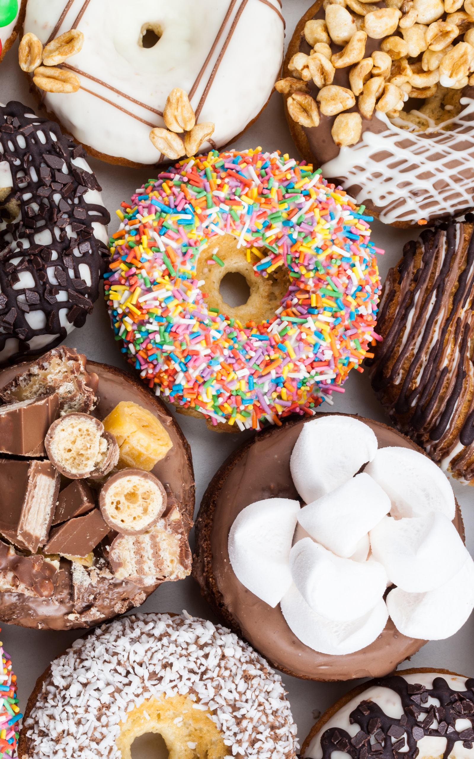 Download mobile wallpaper Food, Chocolate, Sweets, Doughnut, Candy for free.