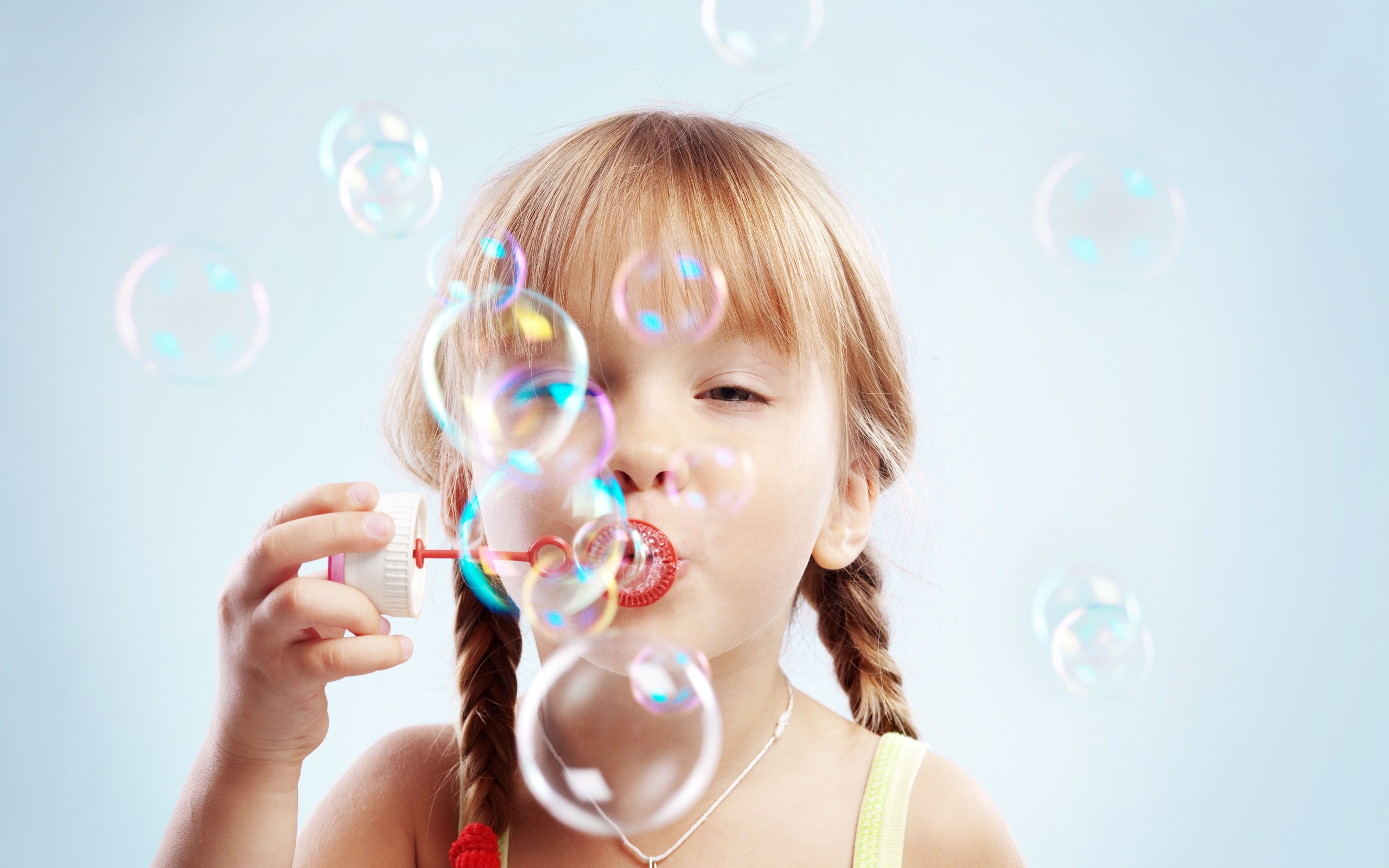 Free download wallpaper Child, Cute, Photography, Bubble on your PC desktop