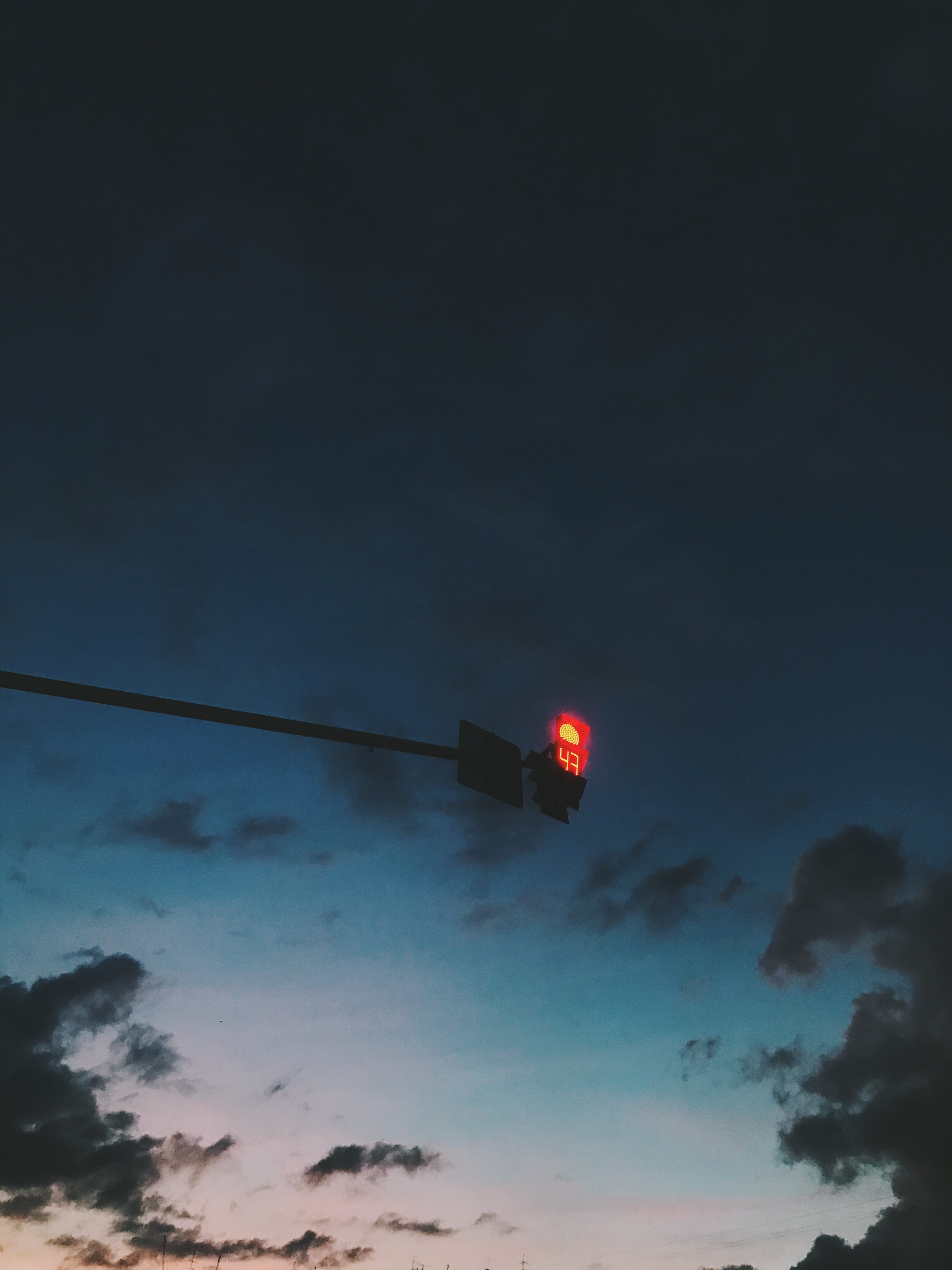 traffic light, pillar, post, sky, red, miscellanea, miscellaneous, glow HD wallpaper