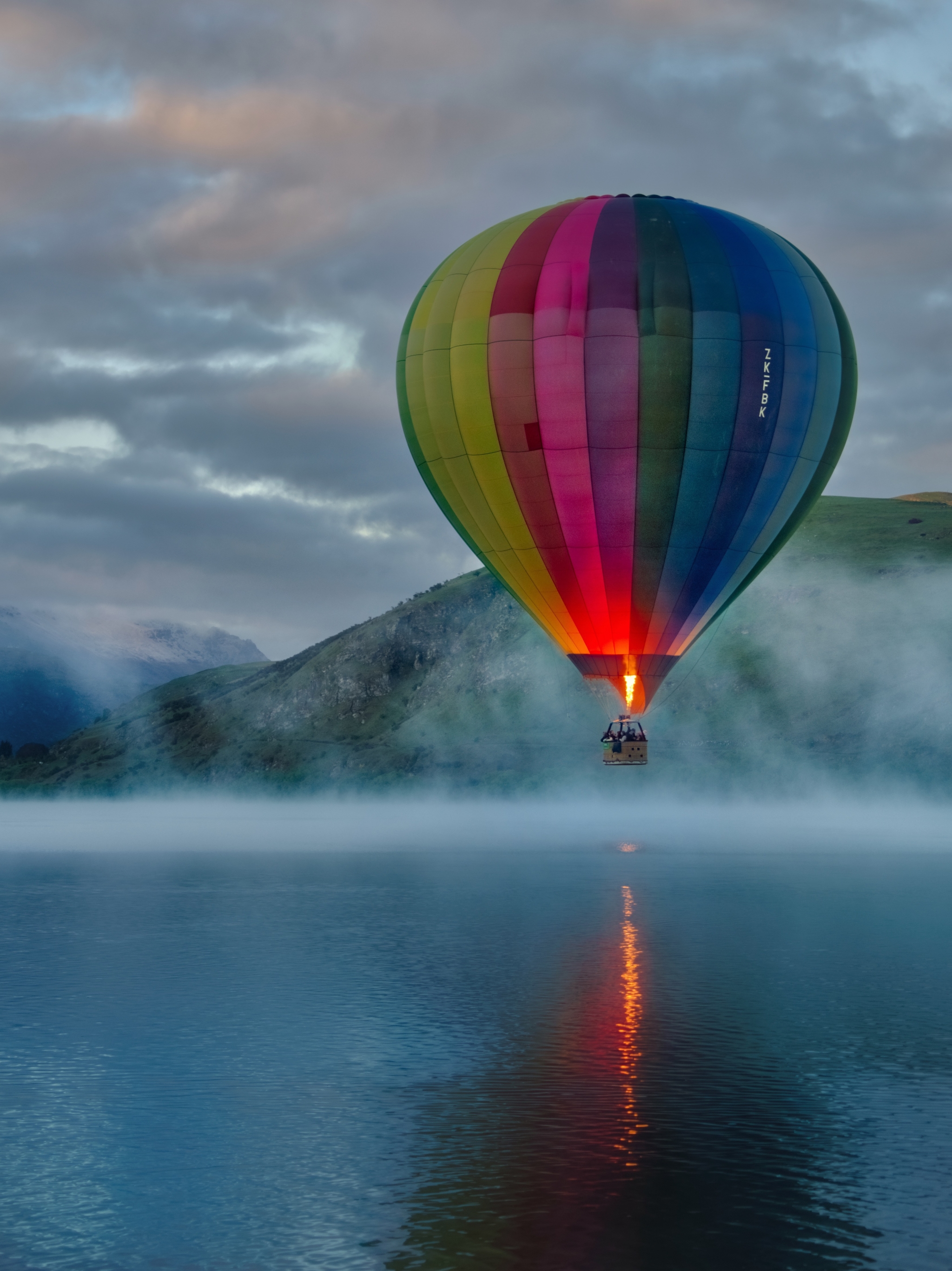 Download mobile wallpaper Fog, Cloud, Vehicles, Hot Air Balloon for free.