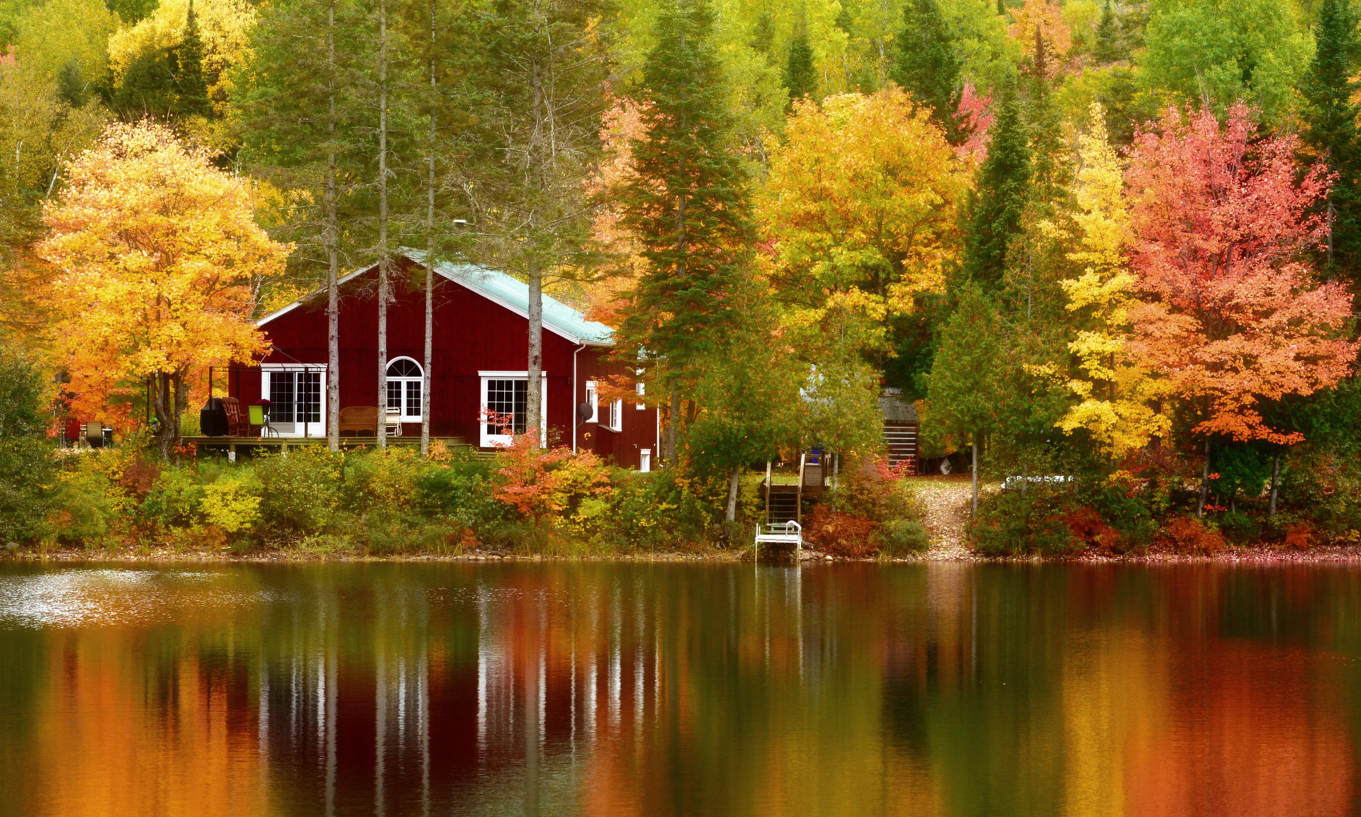 Скачать обои бесплатно Осень, Отражение, Канада, Дерево, Дом, Квебек, Сделано Человеком картинка на рабочий стол ПК