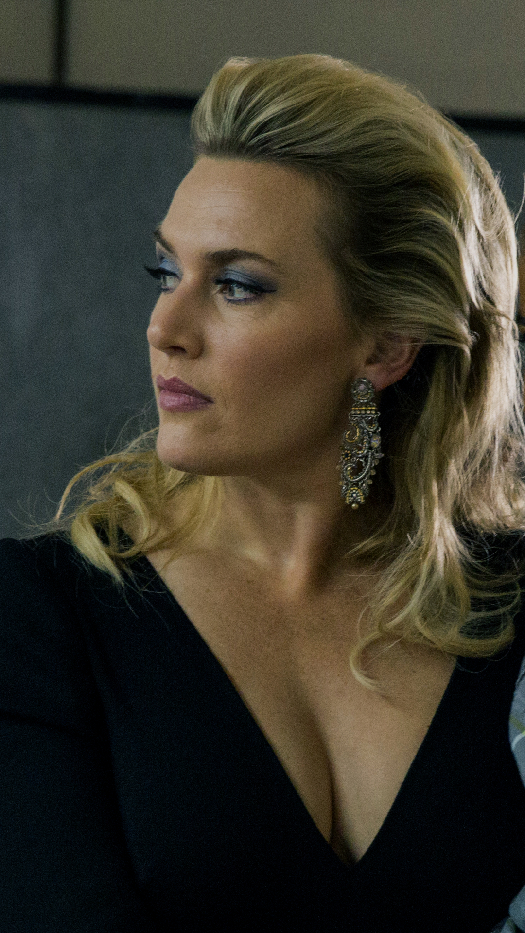 Download mobile wallpaper Movie, Kate Winslet, Triple 9 for free.