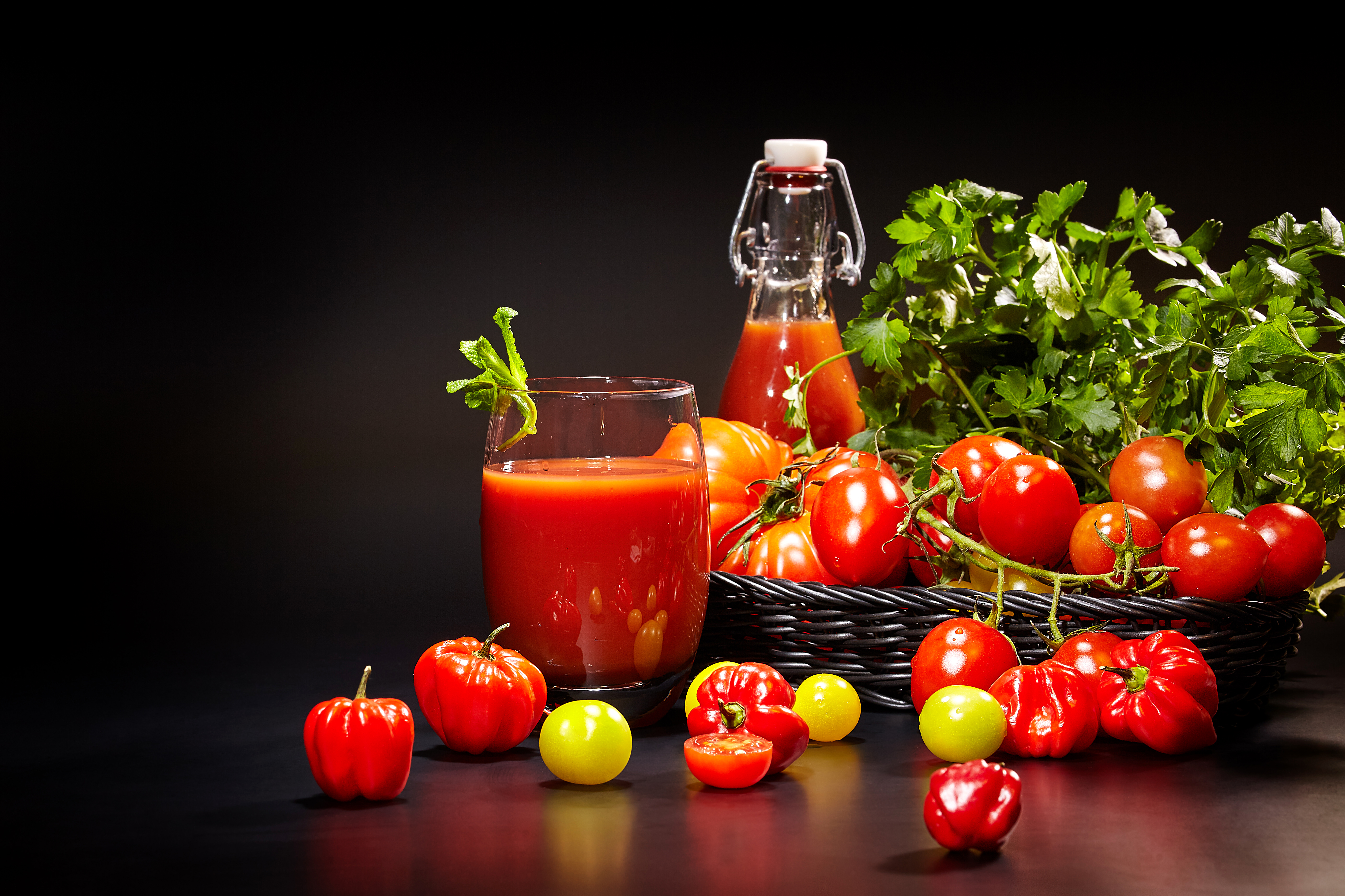 Laden Sie das Frucht, Tomate, Saft, Nahrungsmittel, Stillleben, Früchte-Bild kostenlos auf Ihren PC-Desktop herunter