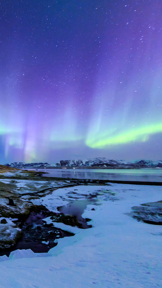 aurora borealis, earth, kirkjufell, waterfall, snow, iceland, winter, mountain phone background