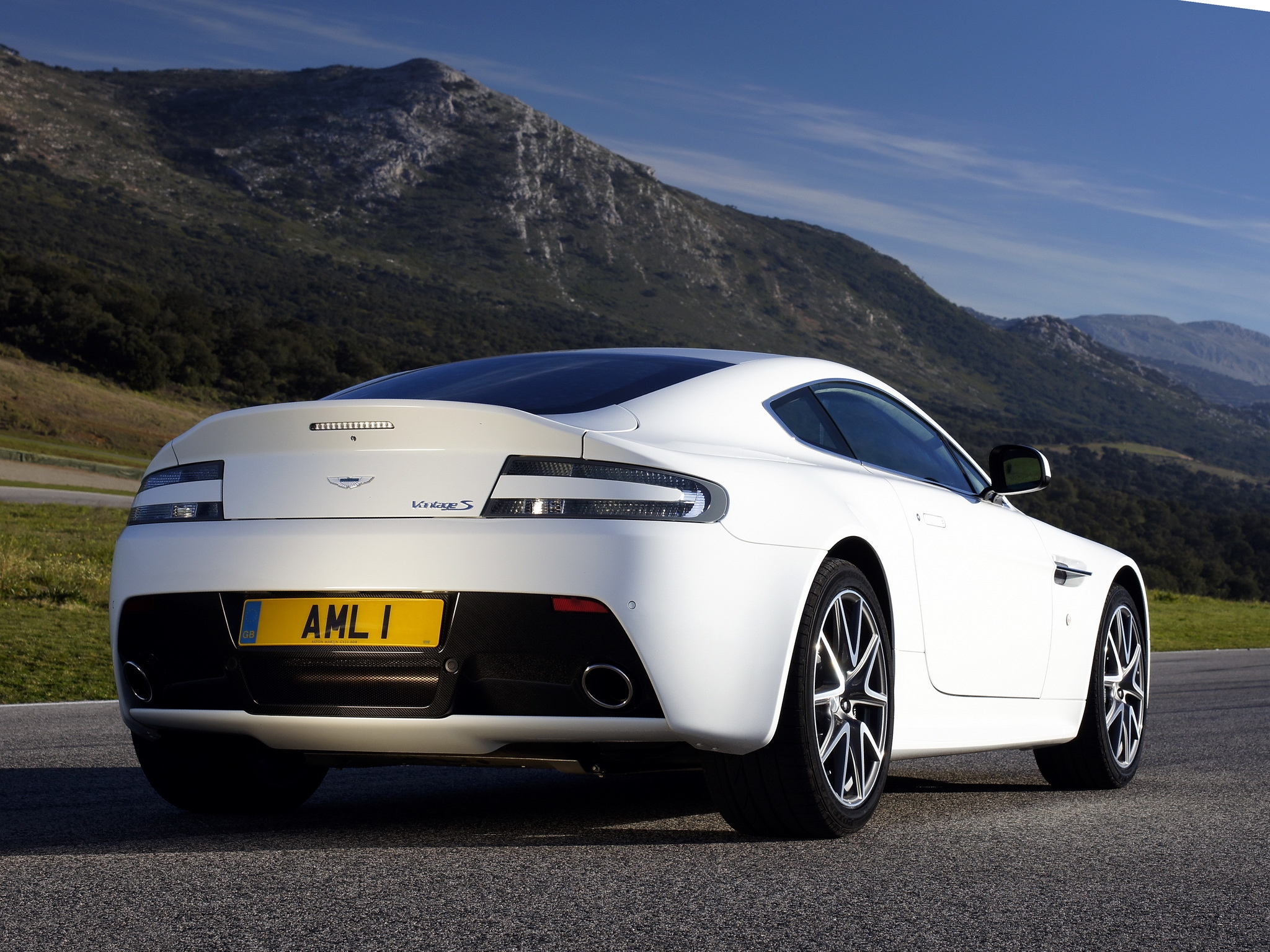 Download mobile wallpaper 2011, Vantage, V8, Style, Aston Martin, Rear View, Mountains, Back View, Cars for free.