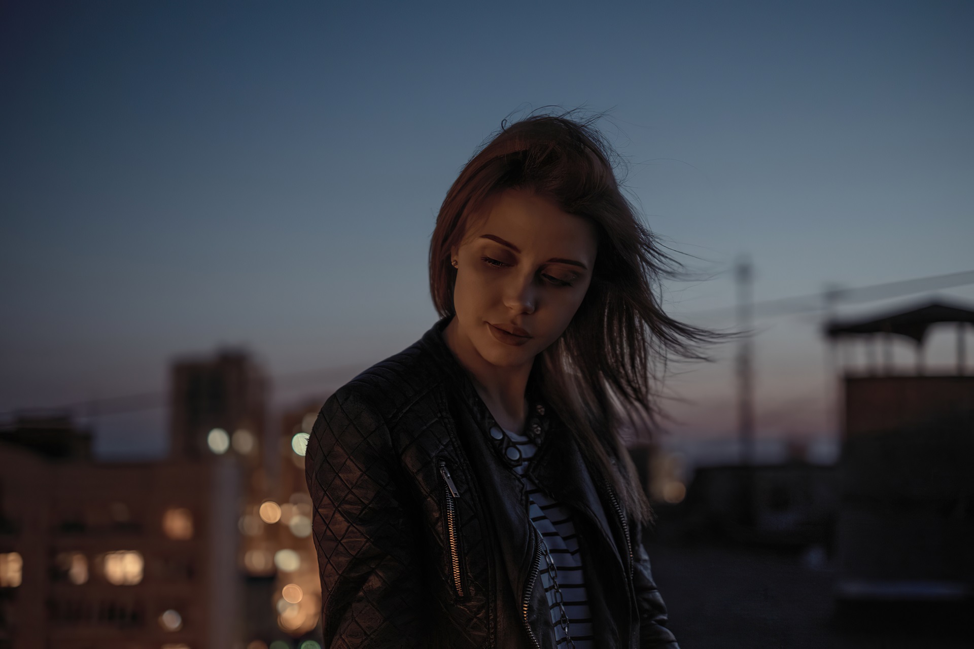 Téléchargez gratuitement l'image Nuit, Femmes, Top Model, Profondeur De Champ sur le bureau de votre PC