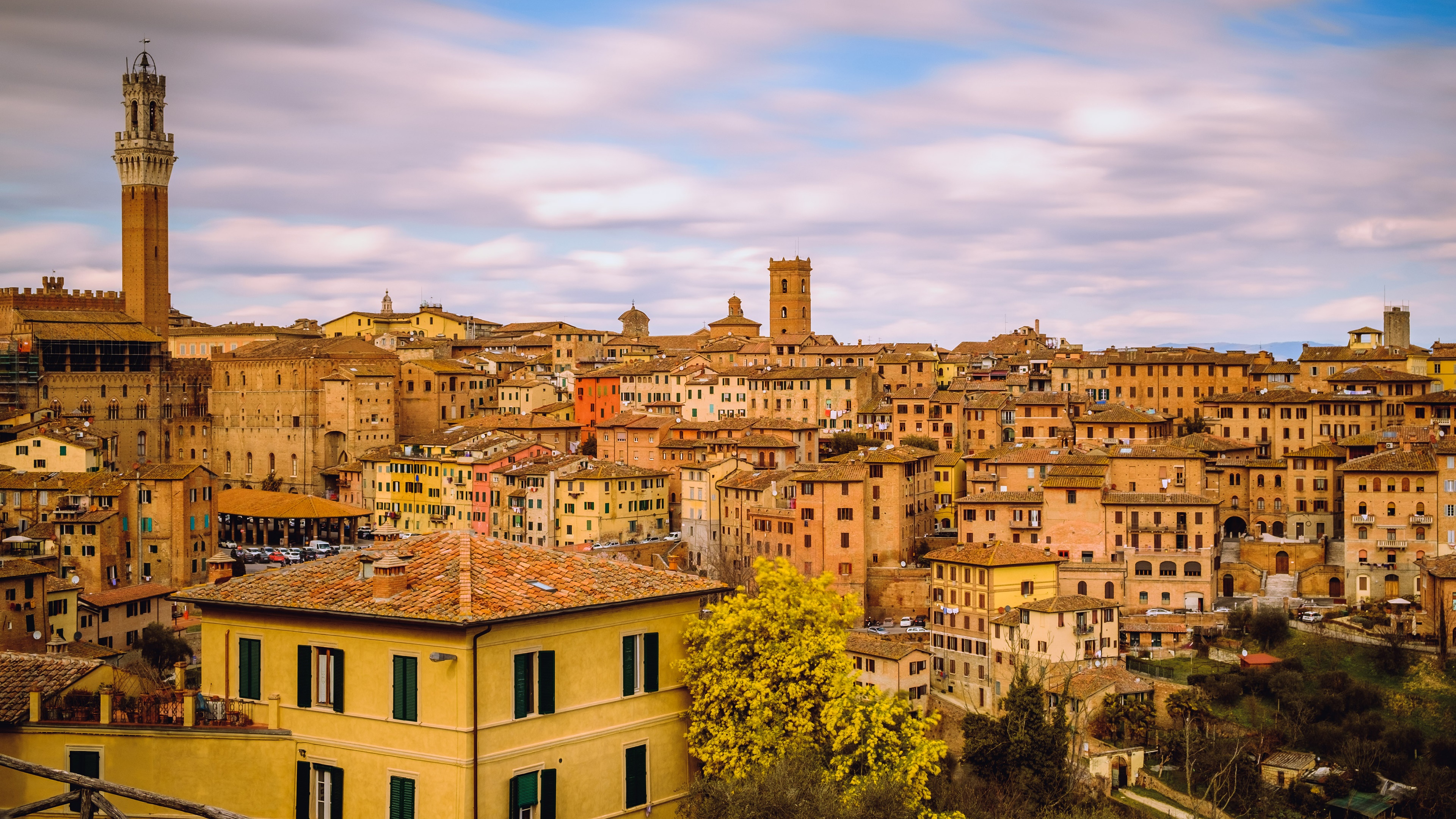 Baixe gratuitamente a imagem Cidades, Itália, Construção, Siena, Feito Pelo Homem, Cidade Pequena na área de trabalho do seu PC