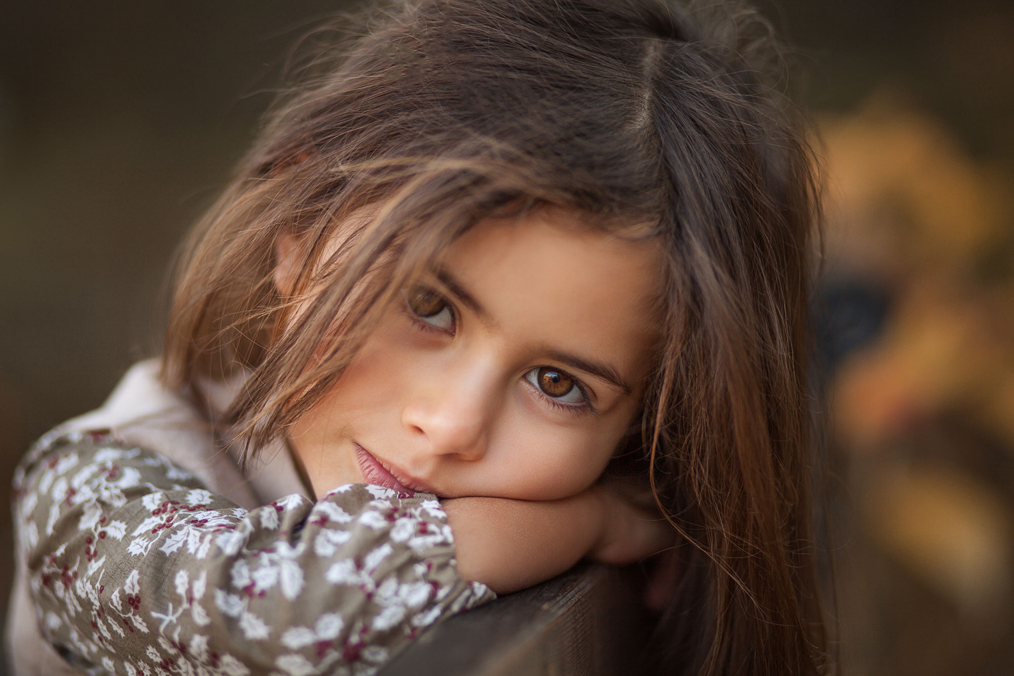 Téléchargez gratuitement l'image Enfant, Visage, Brune, Photographie, Yeux Marrons, Petite Fille sur le bureau de votre PC