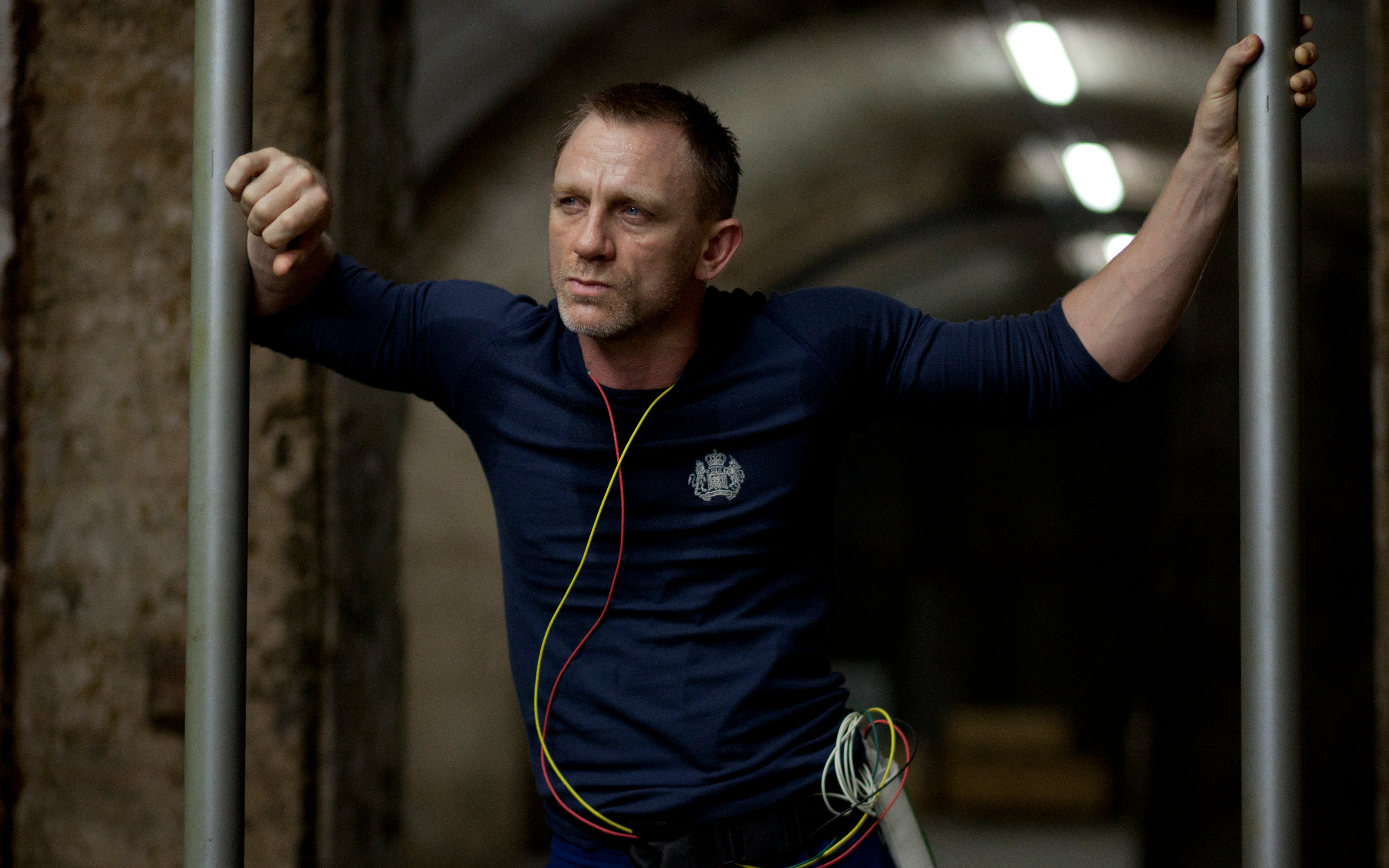 Laden Sie das Schauspieler, Daniel Craig, Englisch, Berühmtheiten-Bild kostenlos auf Ihren PC-Desktop herunter
