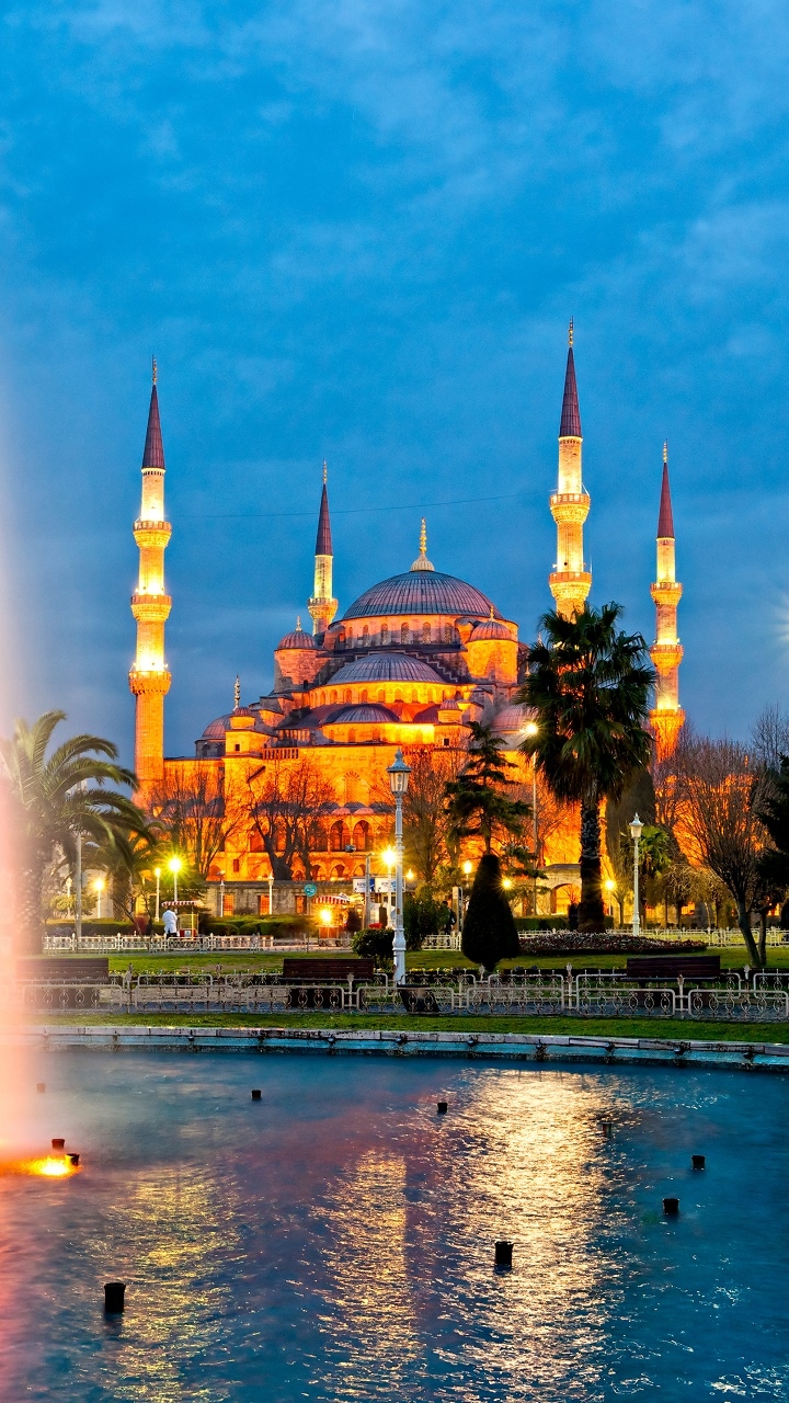 Скачати мобільні шпалери Фонтан, Релігійний, Мечеть Султана Ахмеда, Мечеті безкоштовно.