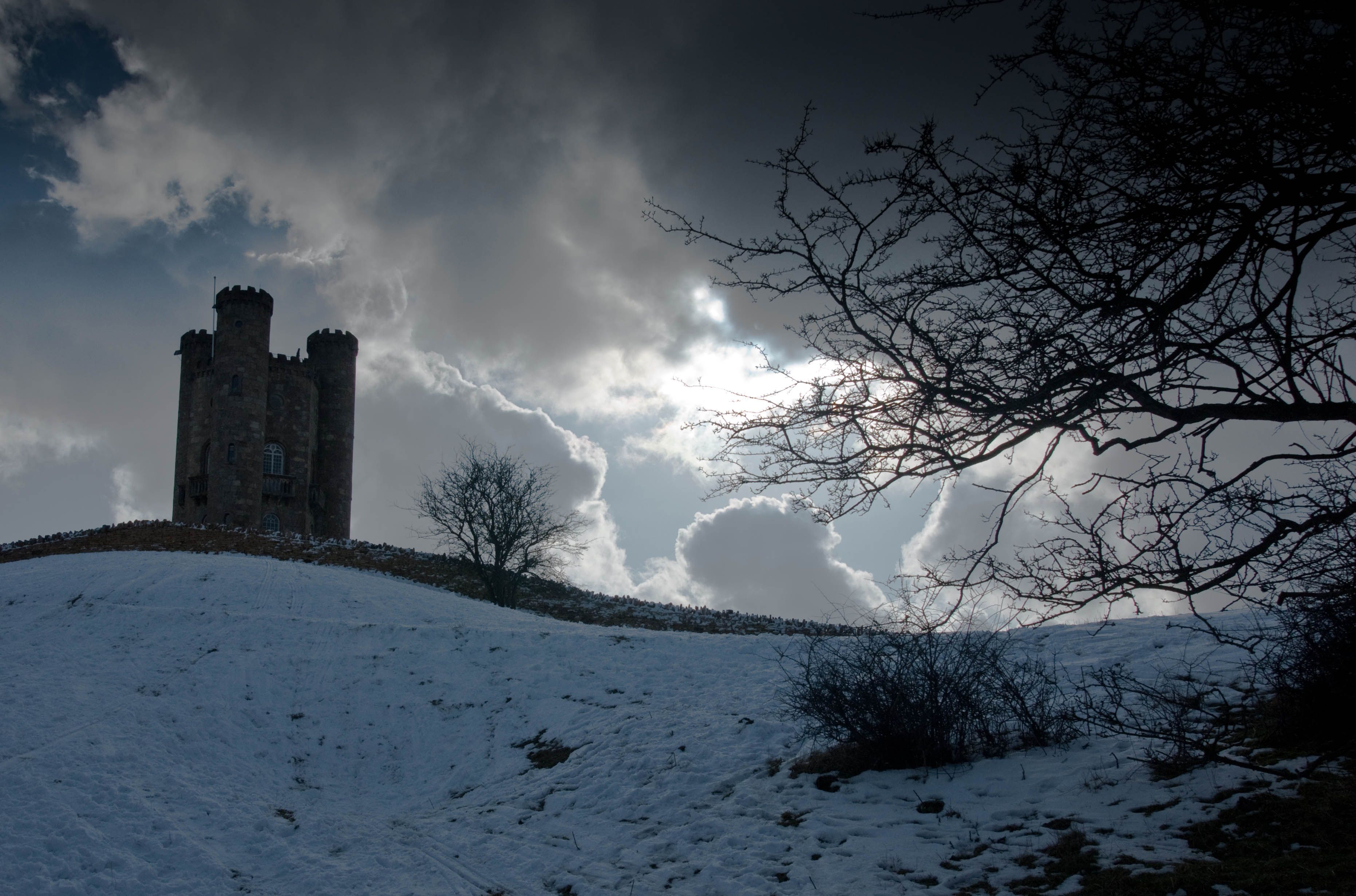 717701 Hintergrundbild herunterladen menschengemacht, broadway turm worcestershire - Bildschirmschoner und Bilder kostenlos