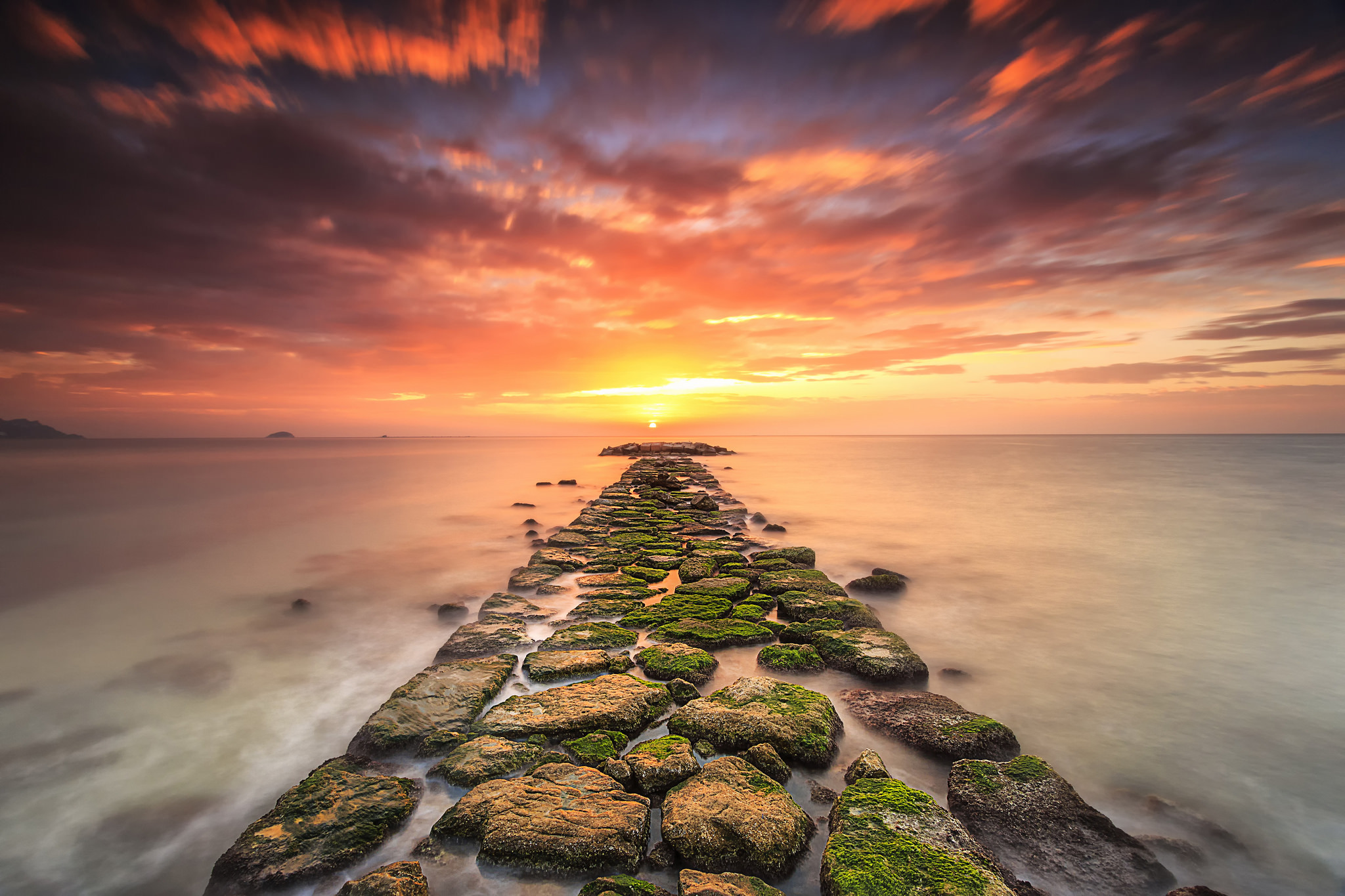 Download mobile wallpaper Sunset, Sea, Horizon, Ocean, Earth, Stone, Moss for free.