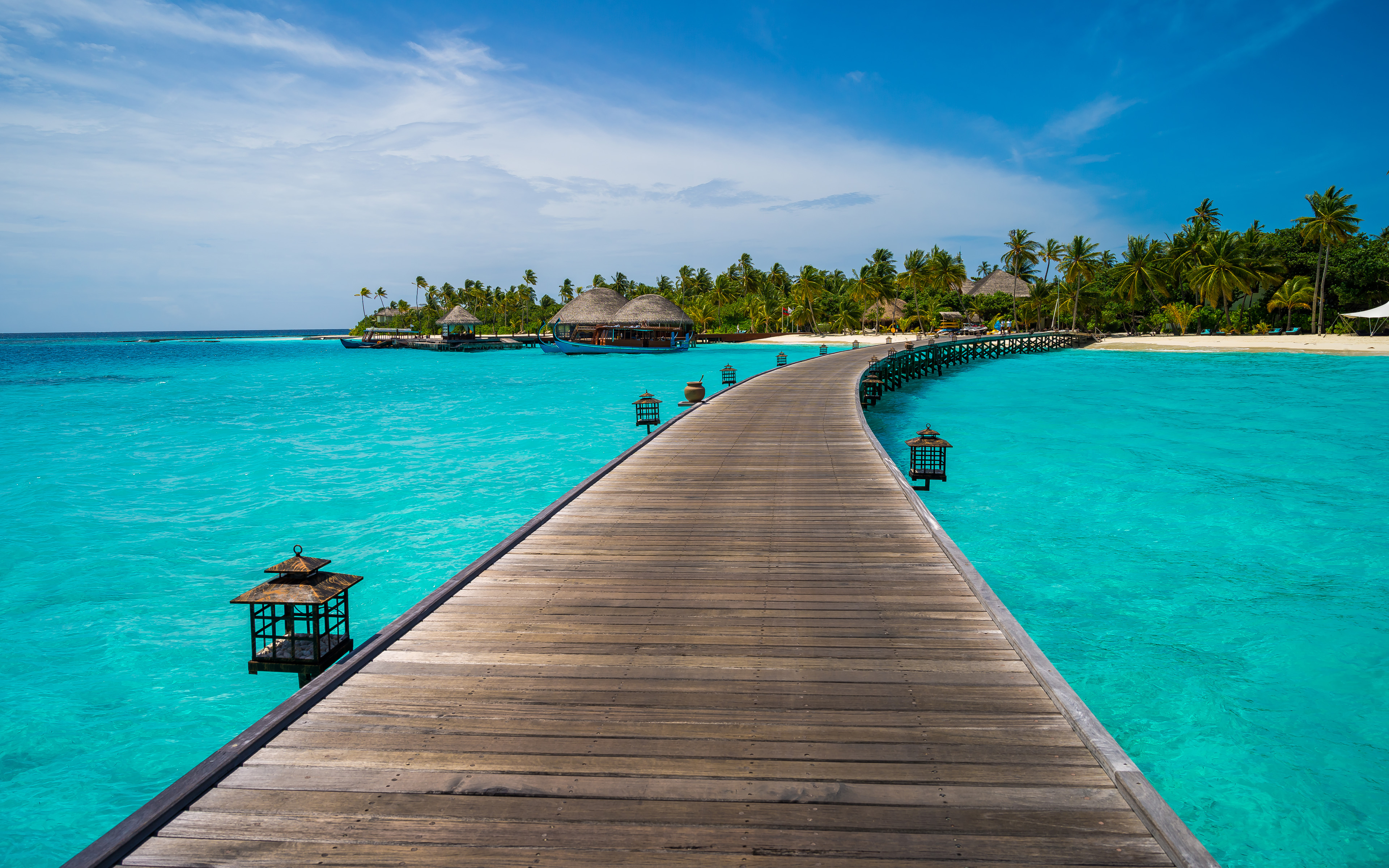 867794 télécharger l'image mer, maldives, turquoise, palmier, jetée, en bois, construction humaine, ile, océan, tropical - fonds d'écran et économiseurs d'écran gratuits