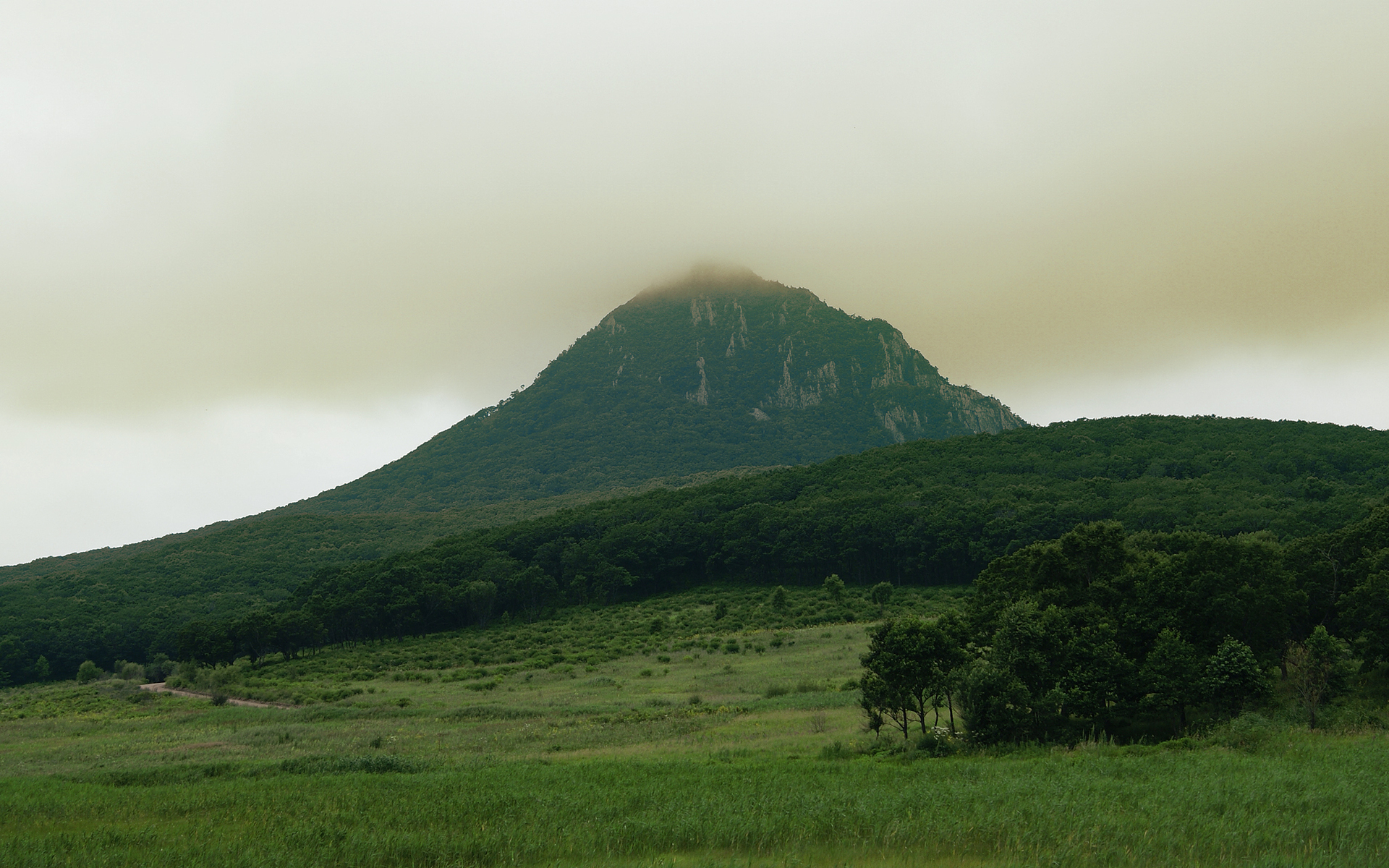 Baixar papel de parede para celular de Montanhas, Montanha, Terra/natureza gratuito.