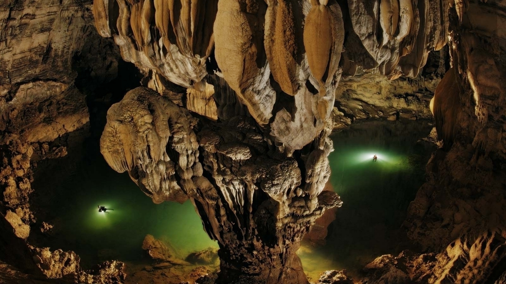 Download mobile wallpaper Caves, Cave, Earth for free.