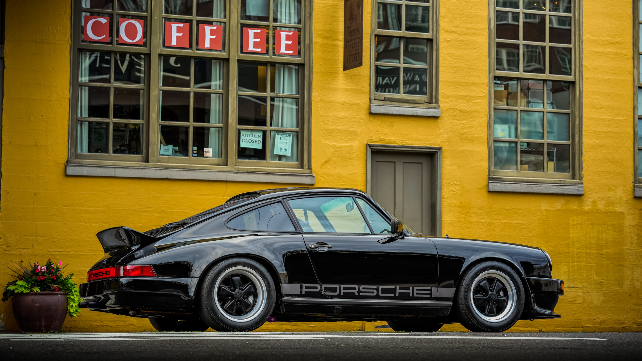 Free download wallpaper Porsche, Car, Old Car, Vehicles, Black Car, Porsche 911Sc on your PC desktop