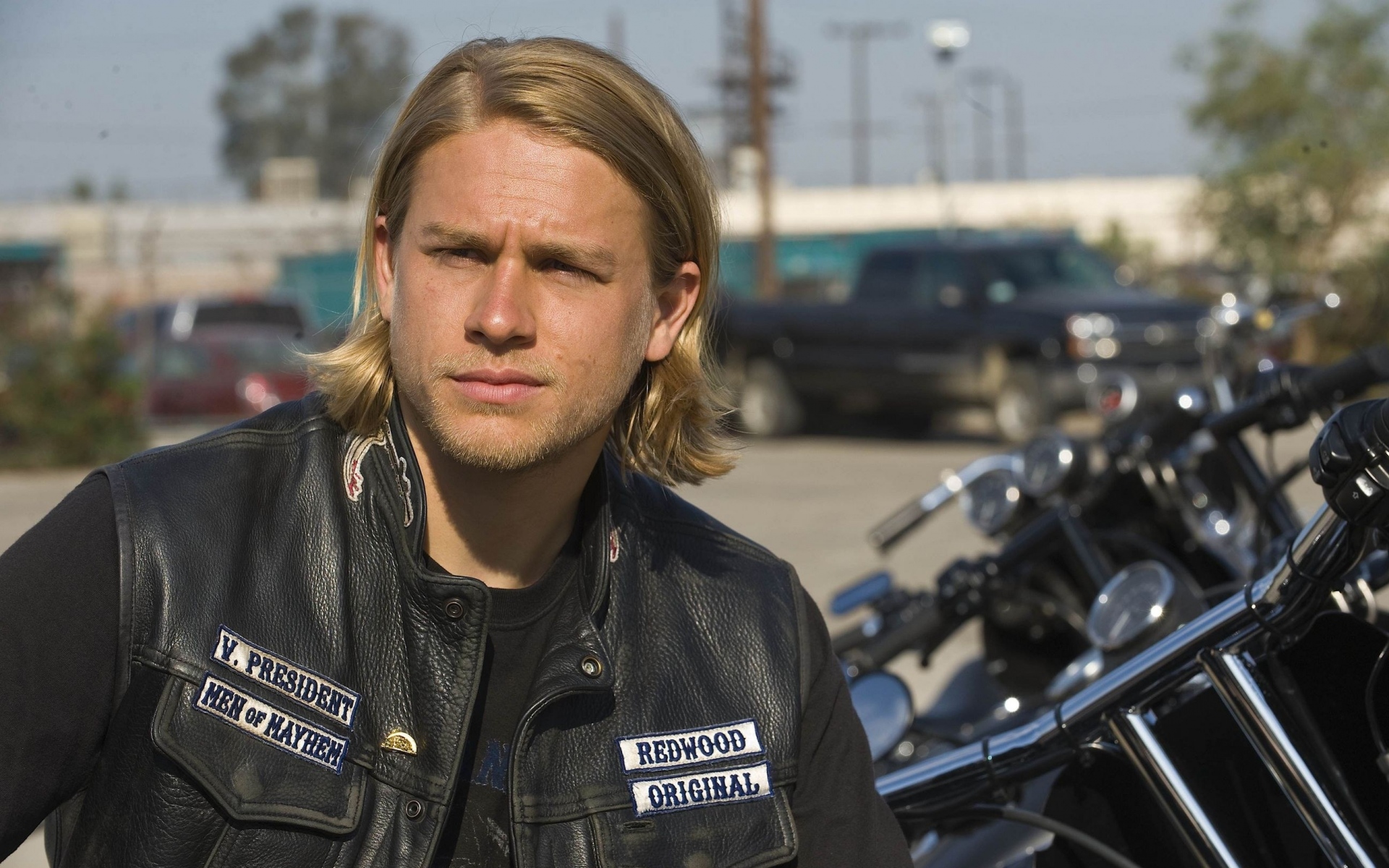 sons of anarchy, tv show, actor, charlie hunnam, motorcycle