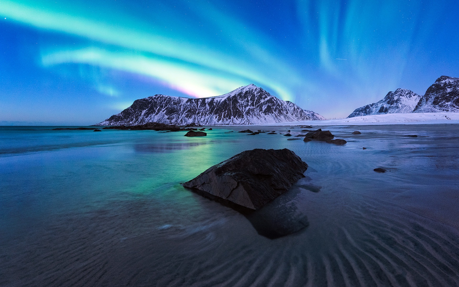 Free download wallpaper Nature, Sky, Night, Beach, Earth, Aurora Borealis on your PC desktop