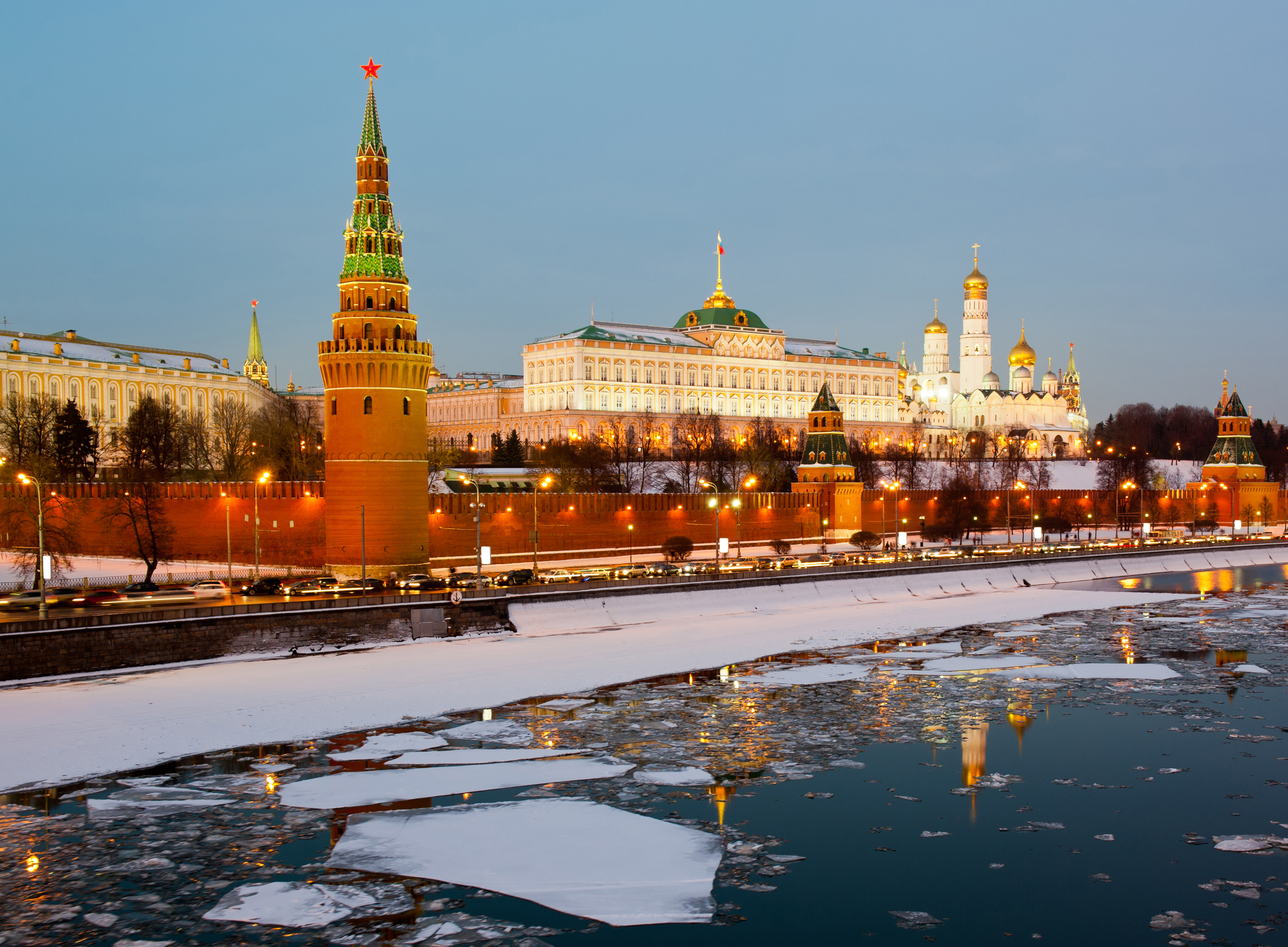 russia, kremlin, man made, moscow kremlin, city, ice, moscow, river, winter