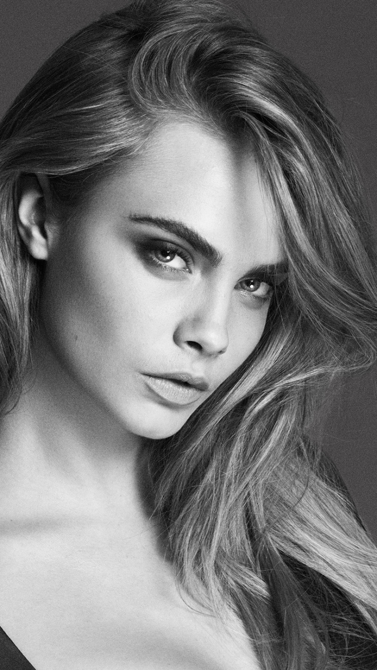 Download mobile wallpaper English, Model, Celebrity, Cara Delevingne for free.