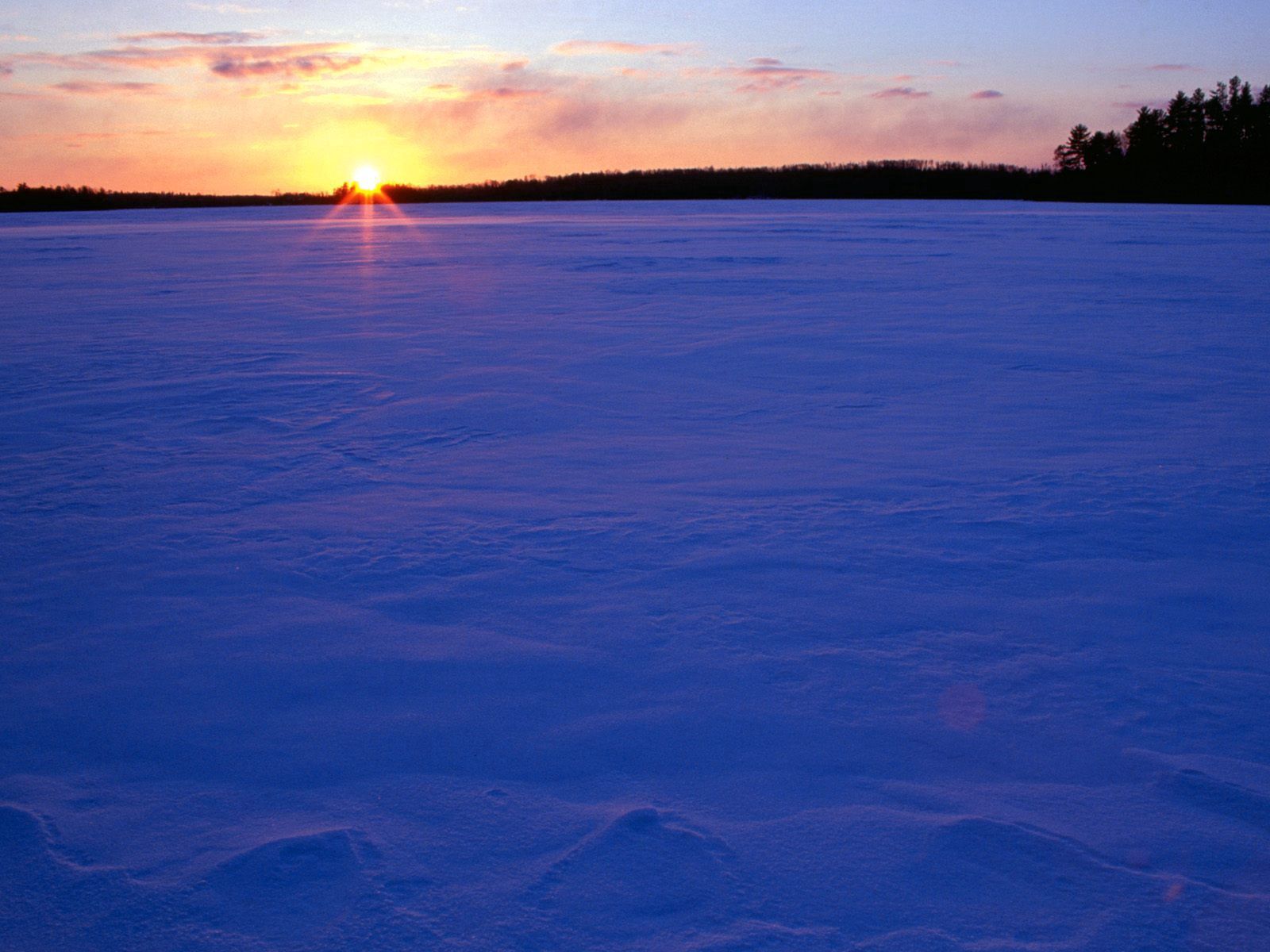 Handy-Wallpaper Sunset, Schnee, Abend, Natur, Feld kostenlos herunterladen.