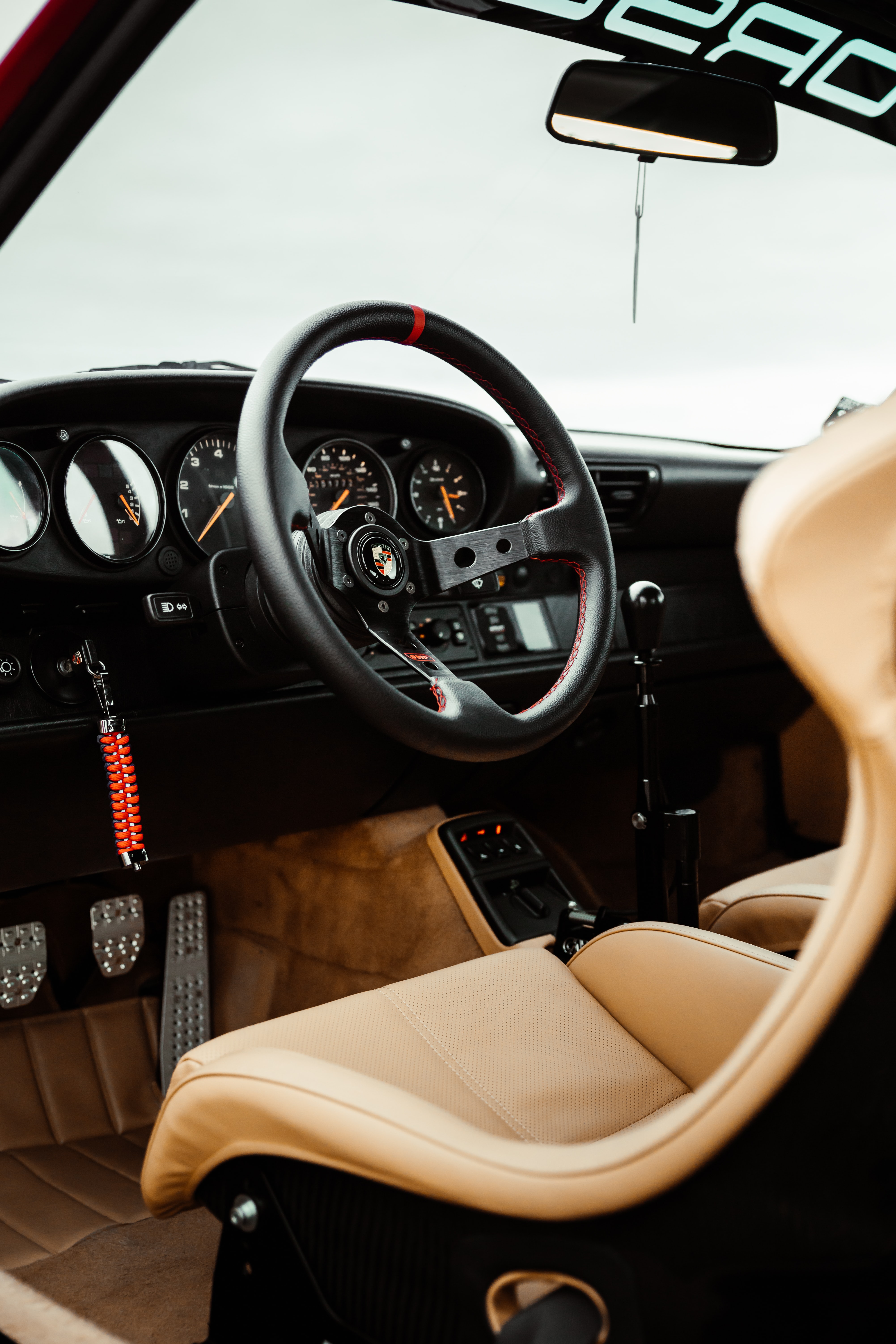 Download mobile wallpaper Porsche Carrera Rs, Interior, Salon, Rudder, Car, Steering Wheel, Cars, Porsche for free.