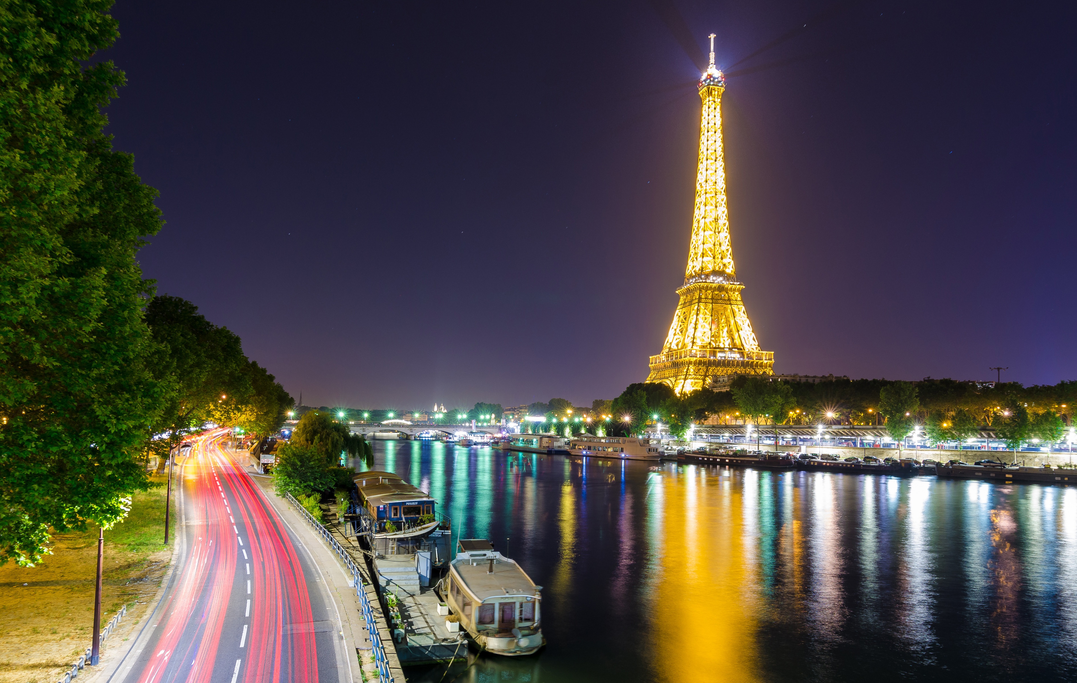 Laden Sie das Paris, Eiffelturm, Licht, Straße, Fluss, Frankreich, Nacht, Monumente, Menschengemacht, Zeitraffer-Bild kostenlos auf Ihren PC-Desktop herunter