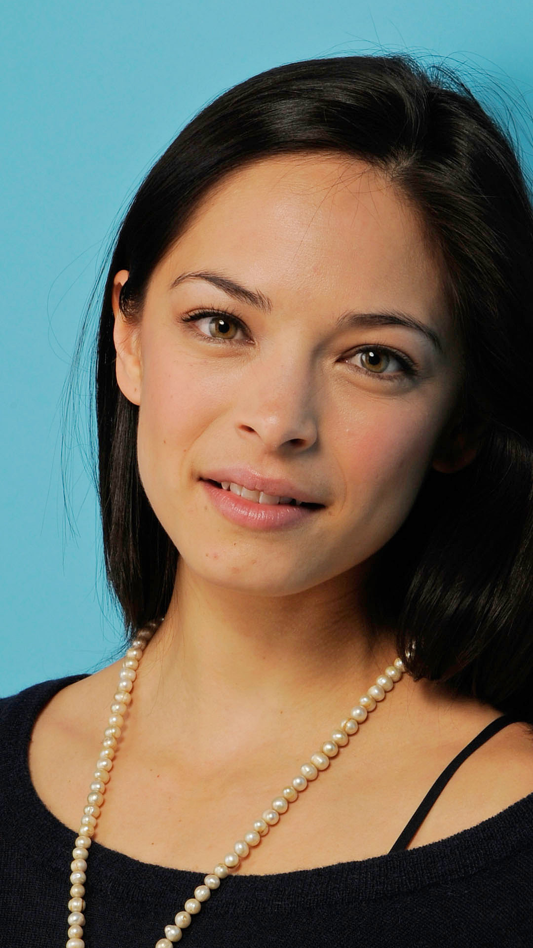 Download mobile wallpaper Celebrity, Kristin Kreuk for free.