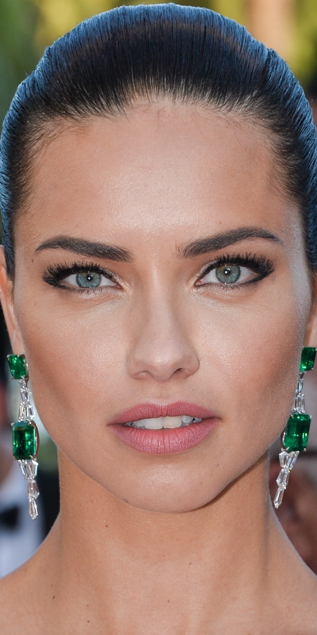 Download mobile wallpaper Face, Model, Blue Eyes, Celebrity, Adriana Lima, Brazilian for free.
