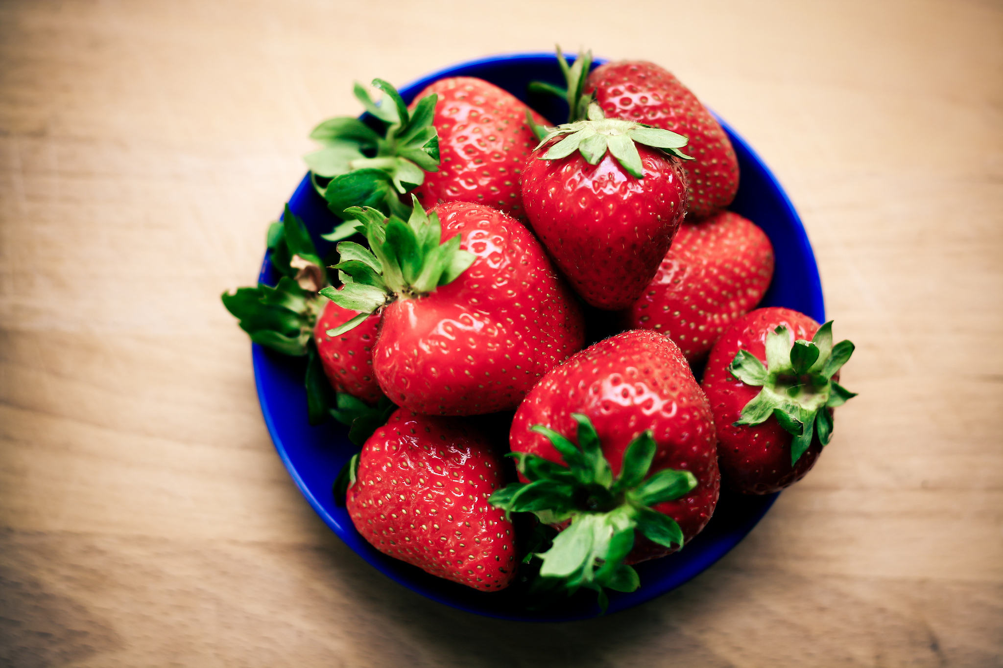 Free download wallpaper Strawberry, Fruits, Food on your PC desktop