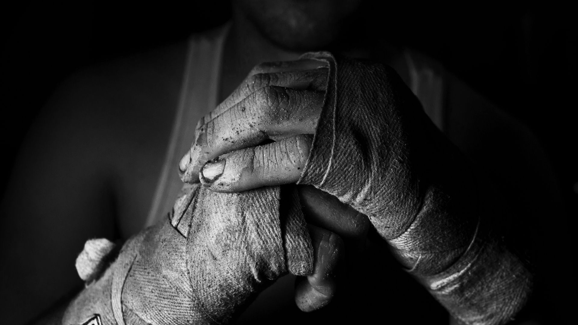 Horizontal Wallpaper sports, hands, bw, chb, fighter, bandages