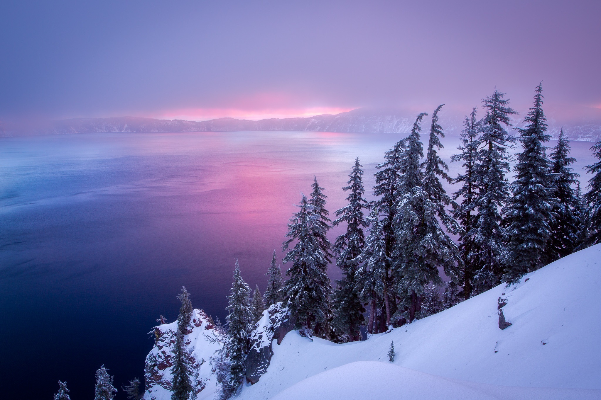 810433画像をダウンロード地球, クレーター湖, 霧, 湖, 自然, 紫の, 雪, 冬-壁紙とスクリーンセーバーを無料で